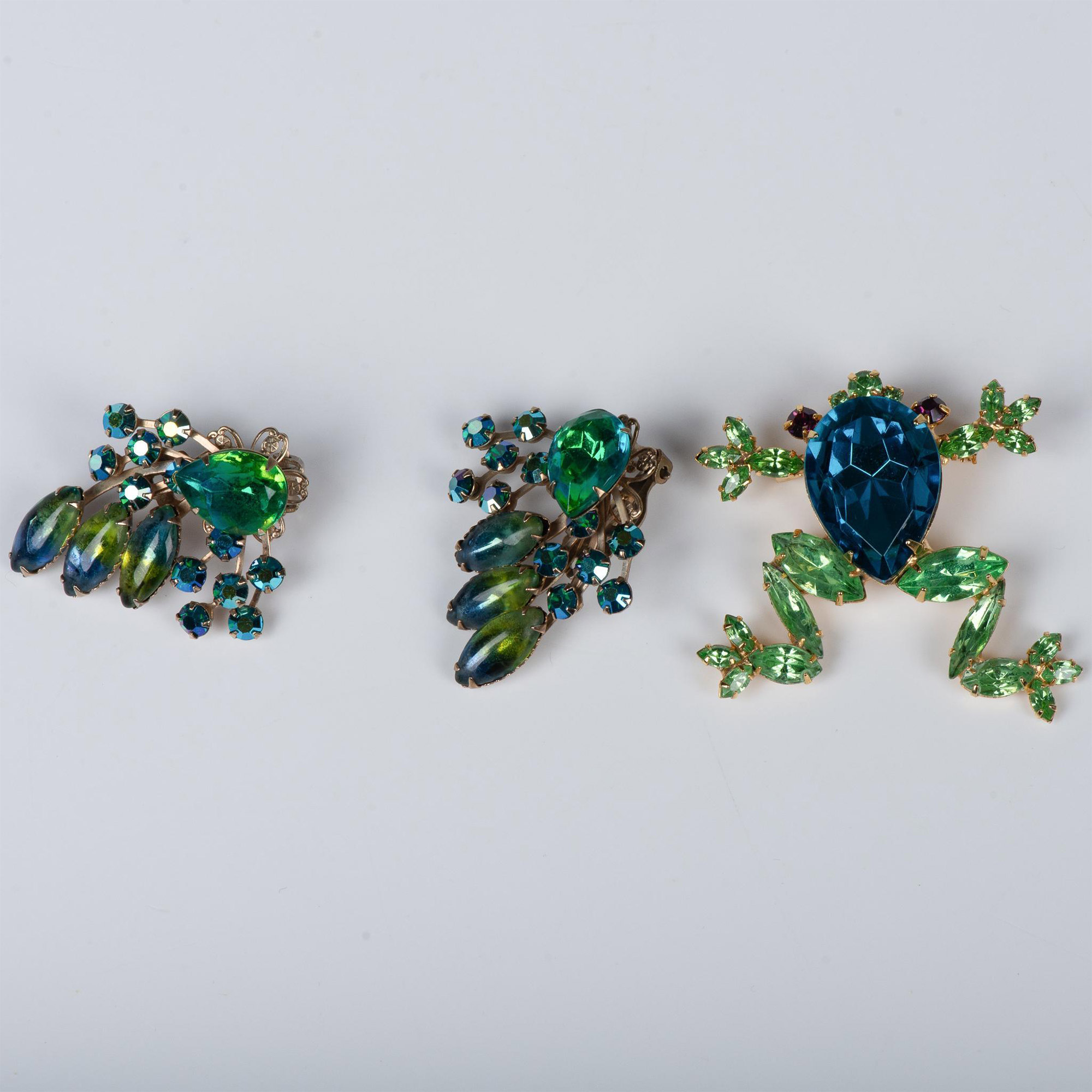 3pc Rhinestone Frog Brooch and Earrings