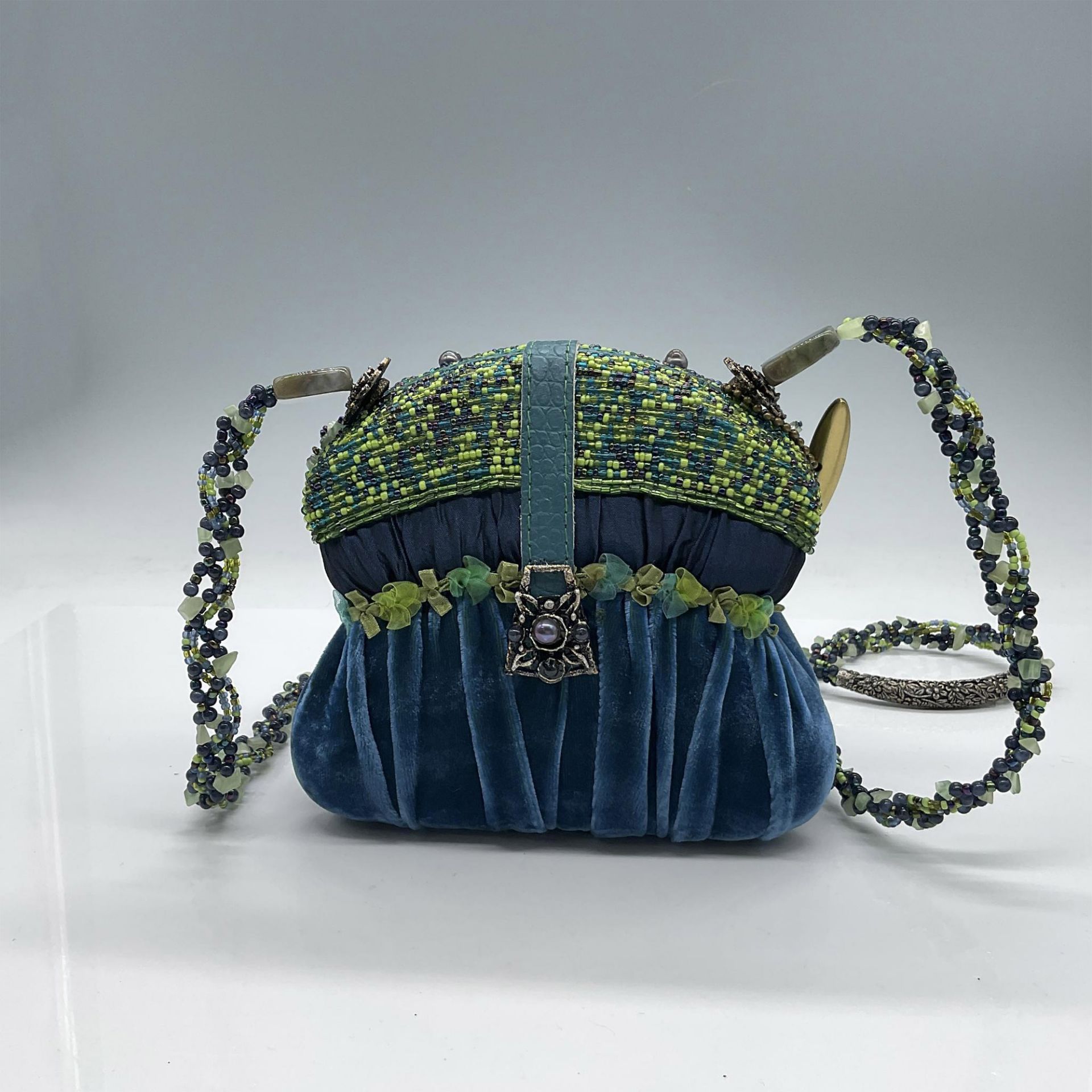 Mary Frances Box Velvet and Beaded Handbag - Image 2 of 4