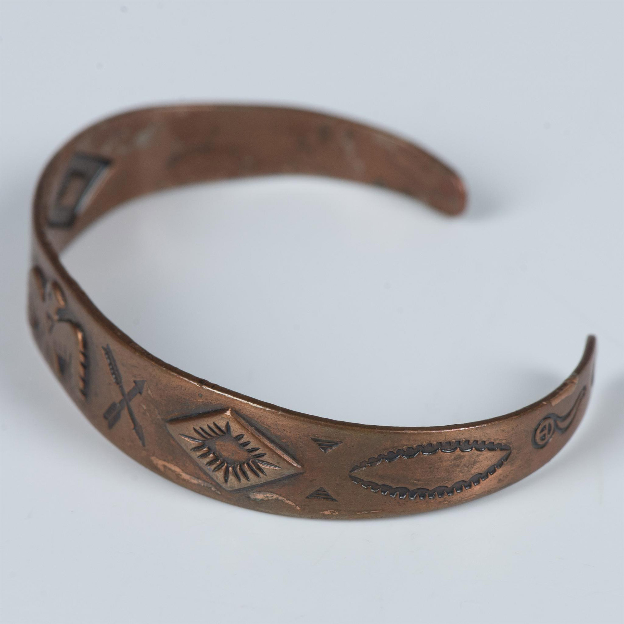 Vintage Copper Bell Trading Post Tribal Thunderbird Bracelet - Image 2 of 4