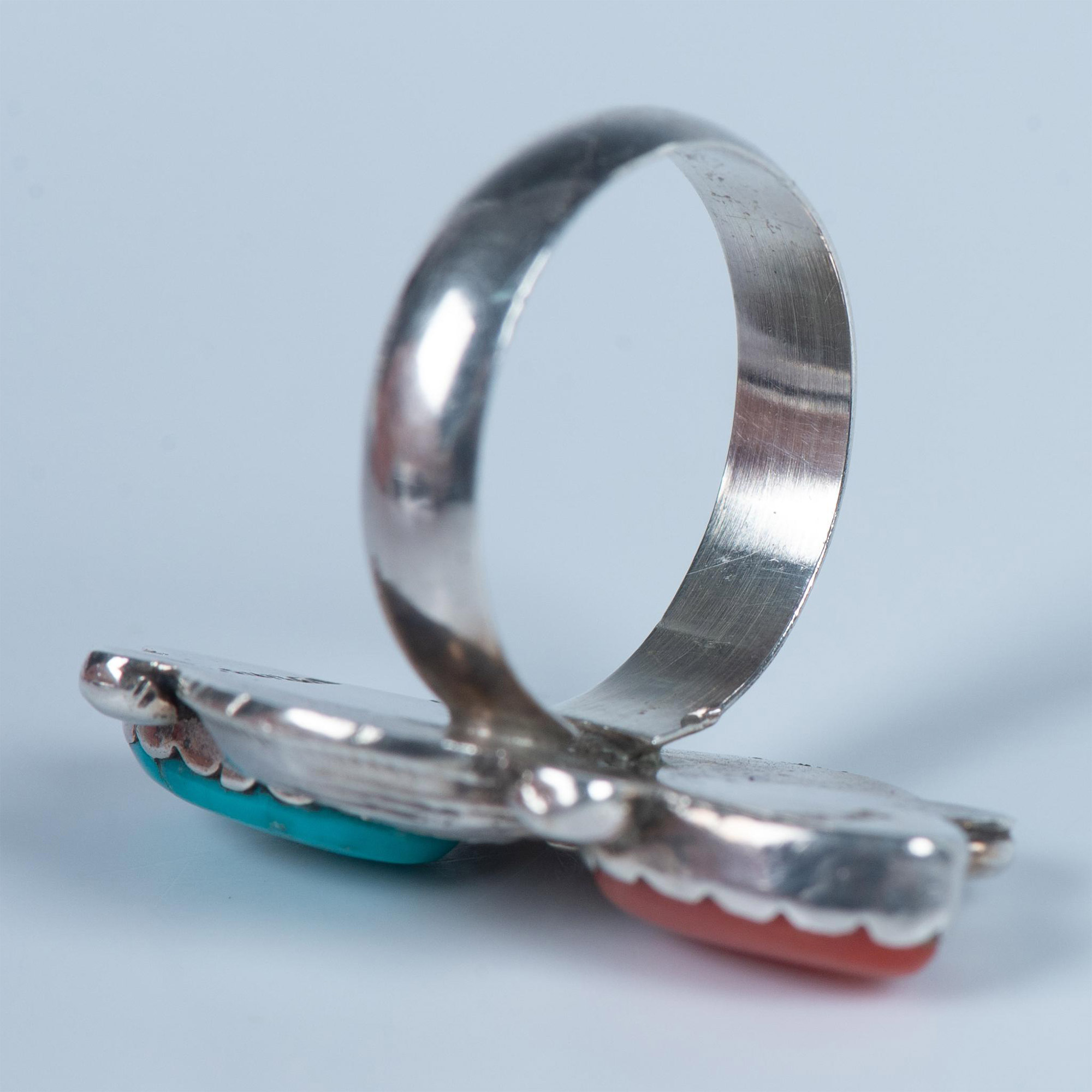 Simplicio Zuni Handmade Sterling, Turquoise & Coral Ring - Image 4 of 6