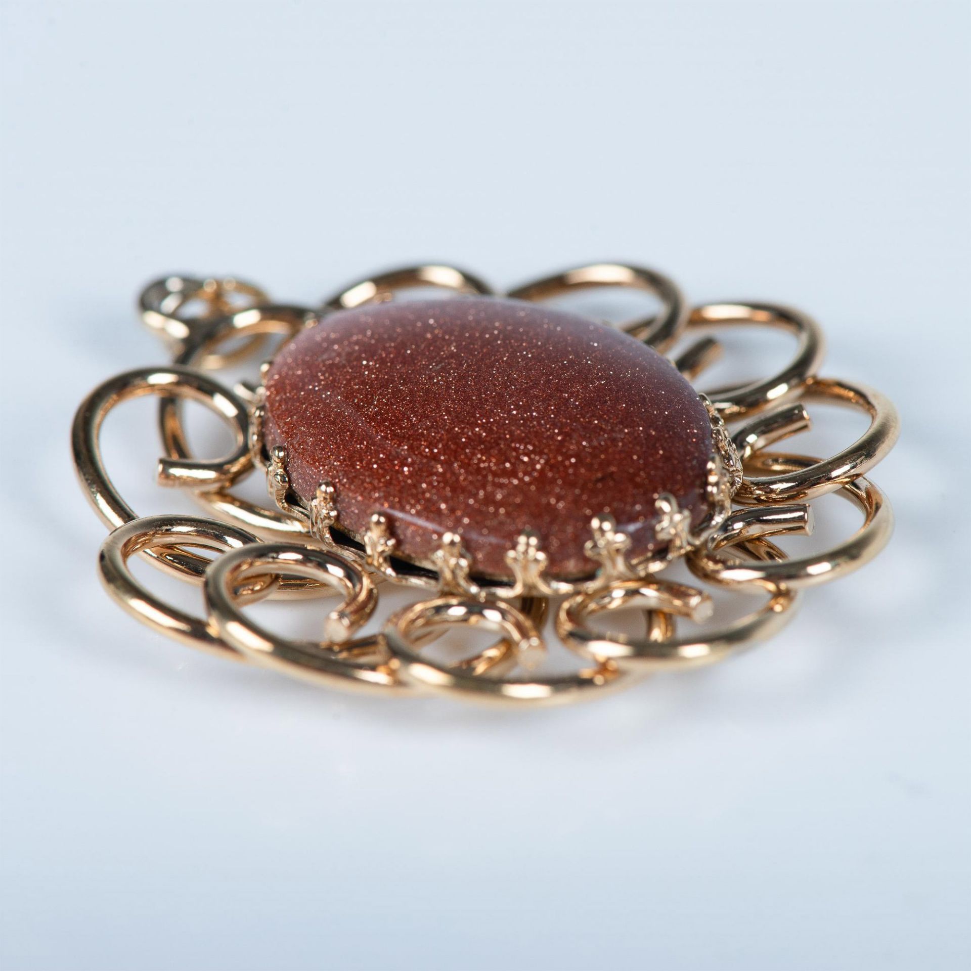 Gorgeous Glittering Gold Plated Goldstone Pendant - Image 3 of 3