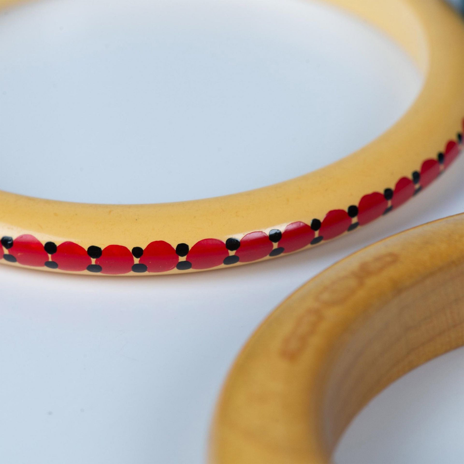 8pc Chunky Wooden Bangle Bracelets - Image 3 of 5