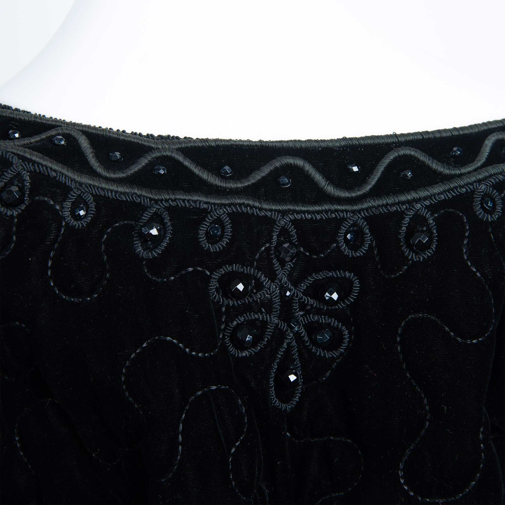 Vintage Cora Pearl Black Velvet Evening Jacket, Size S - Image 7 of 8