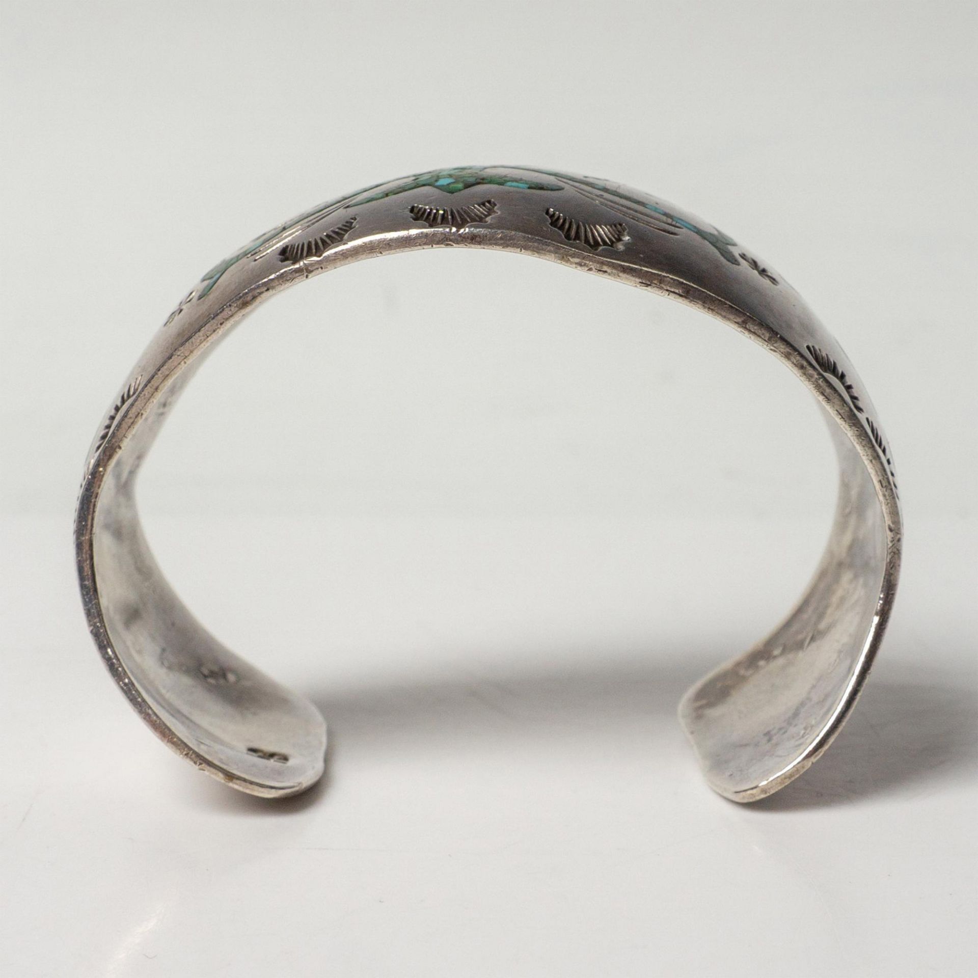 Native American Silver & Turquoise Chip Inlay Cuff Bracelet - Bild 4 aus 6