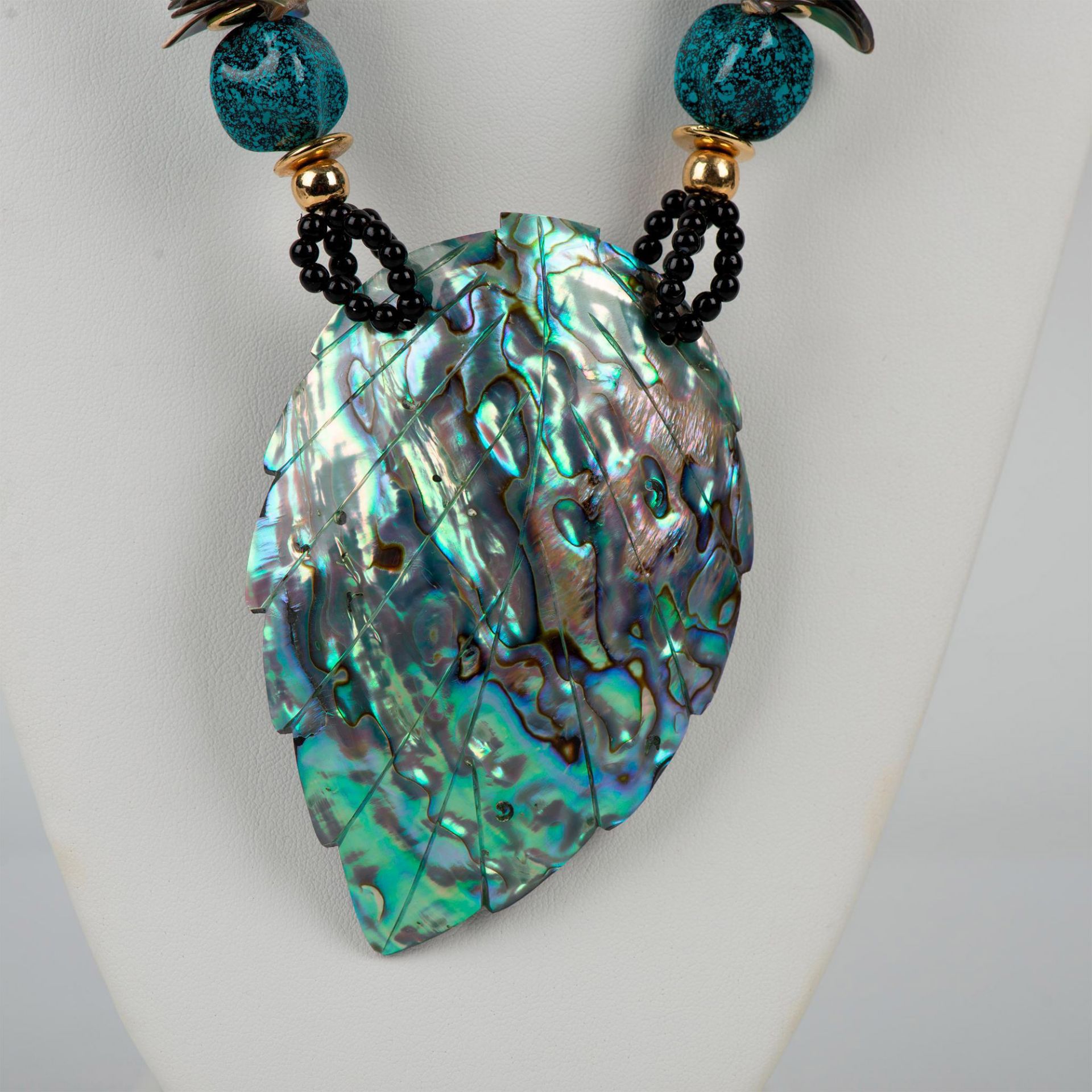 Bold Statement Piece Abalone Leaf Pendant Necklace - Image 4 of 6