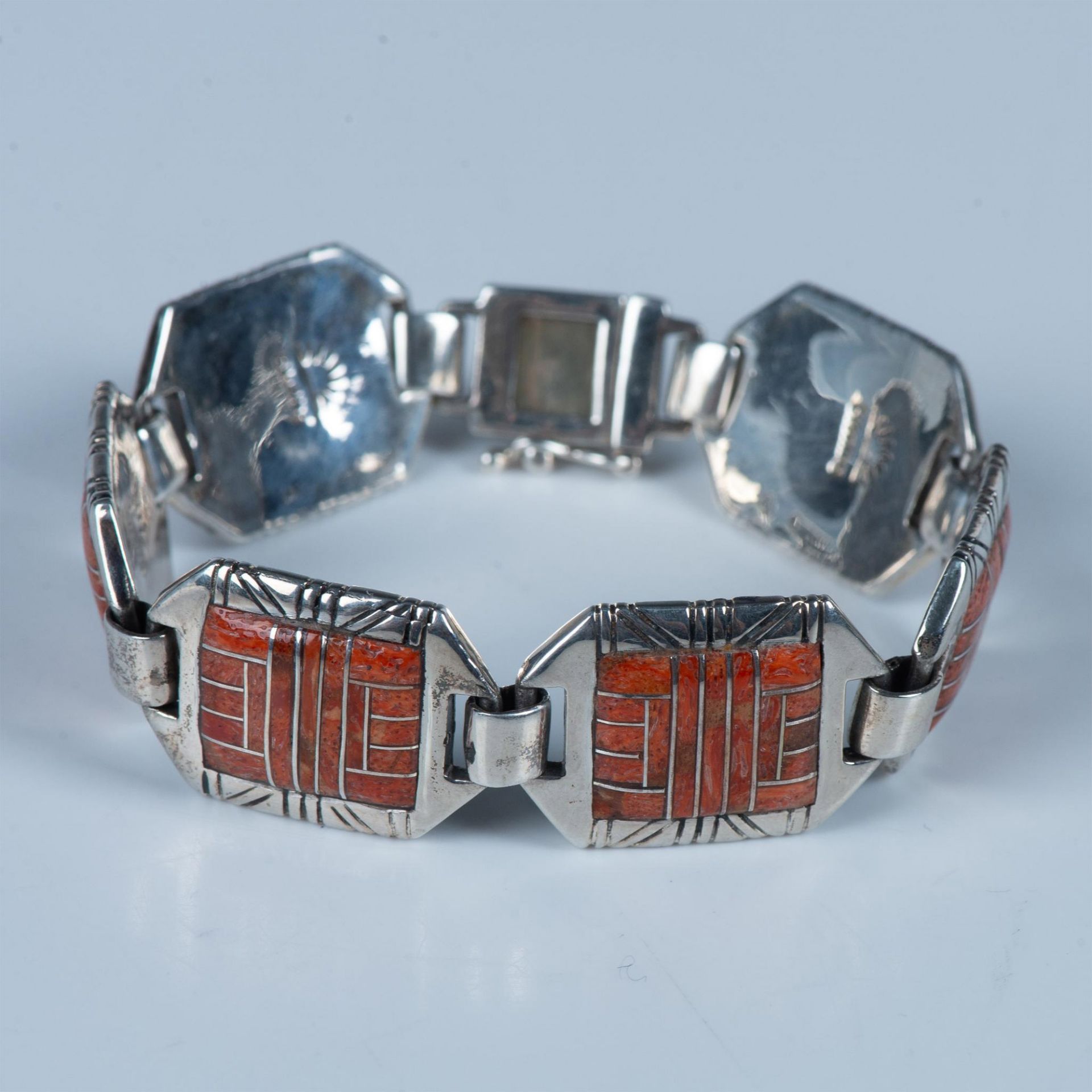 Zuni Contemporary Sterling Silver & Coral Inlay Bracelet - Bild 4 aus 5