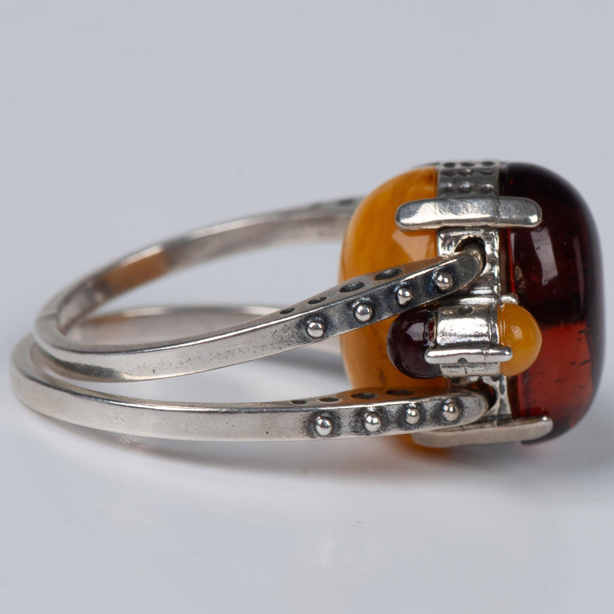 Reversible Sterling Silver and Amber Ring - Image 5 of 7