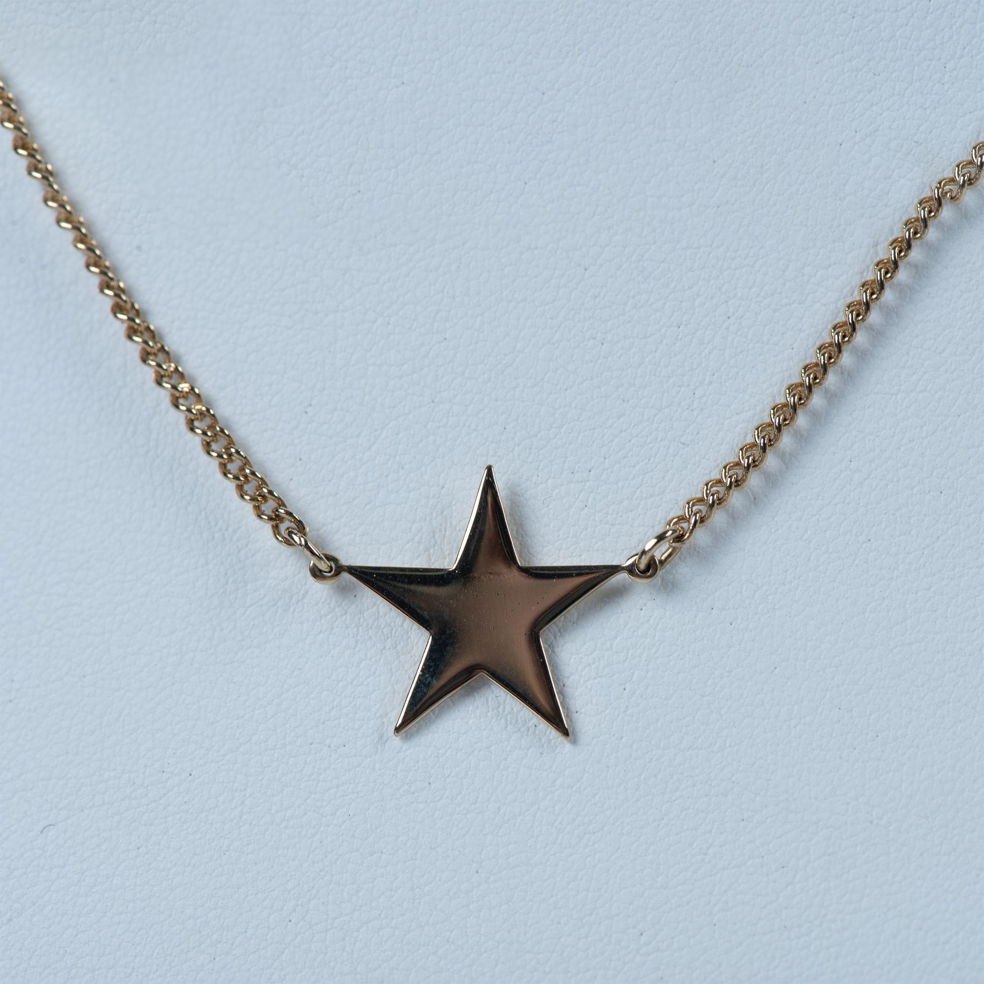 Cute Simple Gold Metal Star Necklace - Image 2 of 4