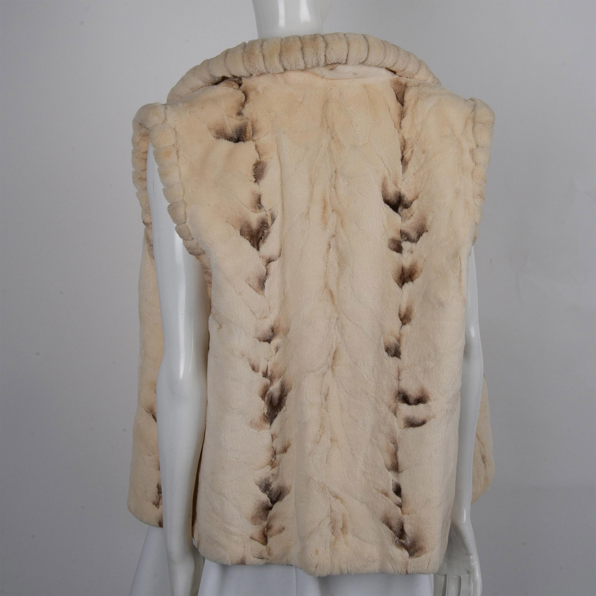 Sitka Fur Gallery, Sheared Mink Vest - Image 5 of 6