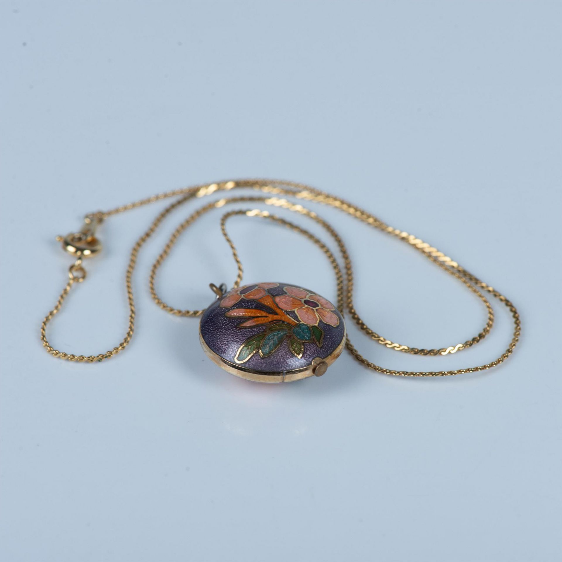 Vintage Delicate Cloisonne Flower Necklace - Image 3 of 4