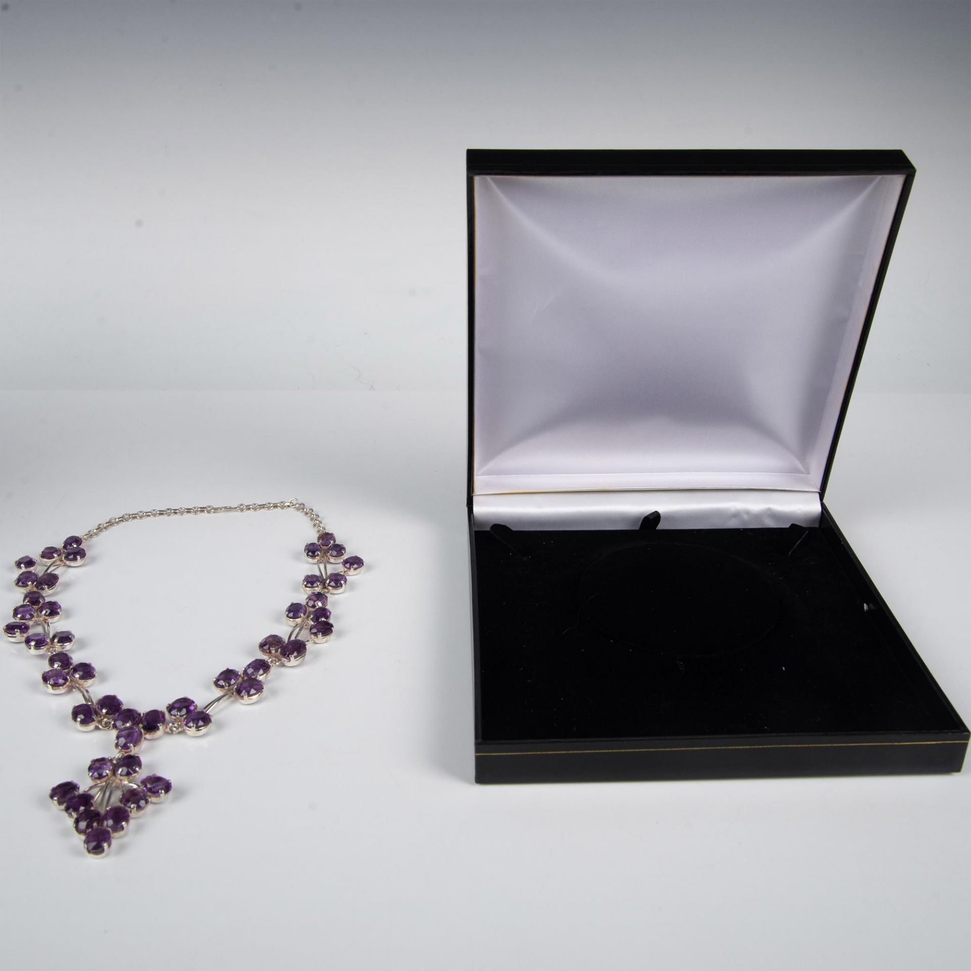 Exquisite Sterling Silver & Lab Amethyst Statement Necklace - Image 6 of 12