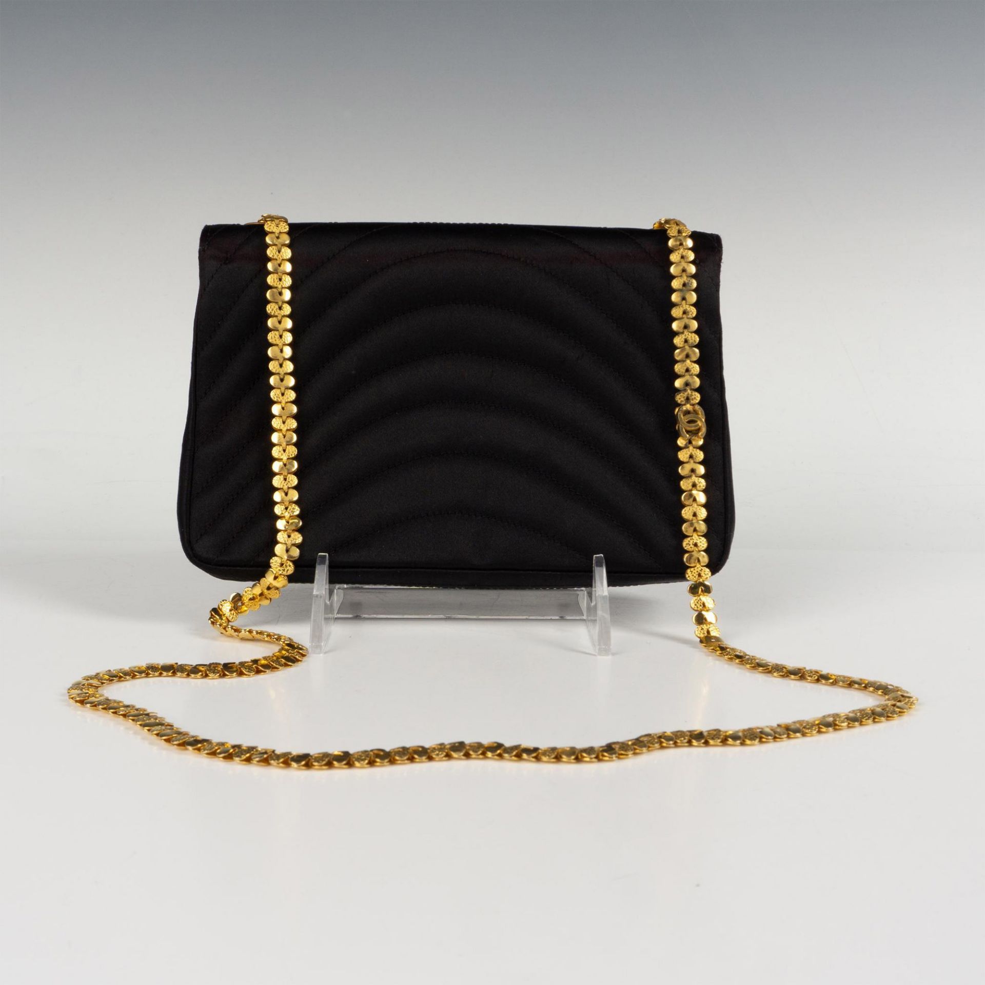 Chanel Gripoix Flap Shoulder Bag - Image 2 of 5