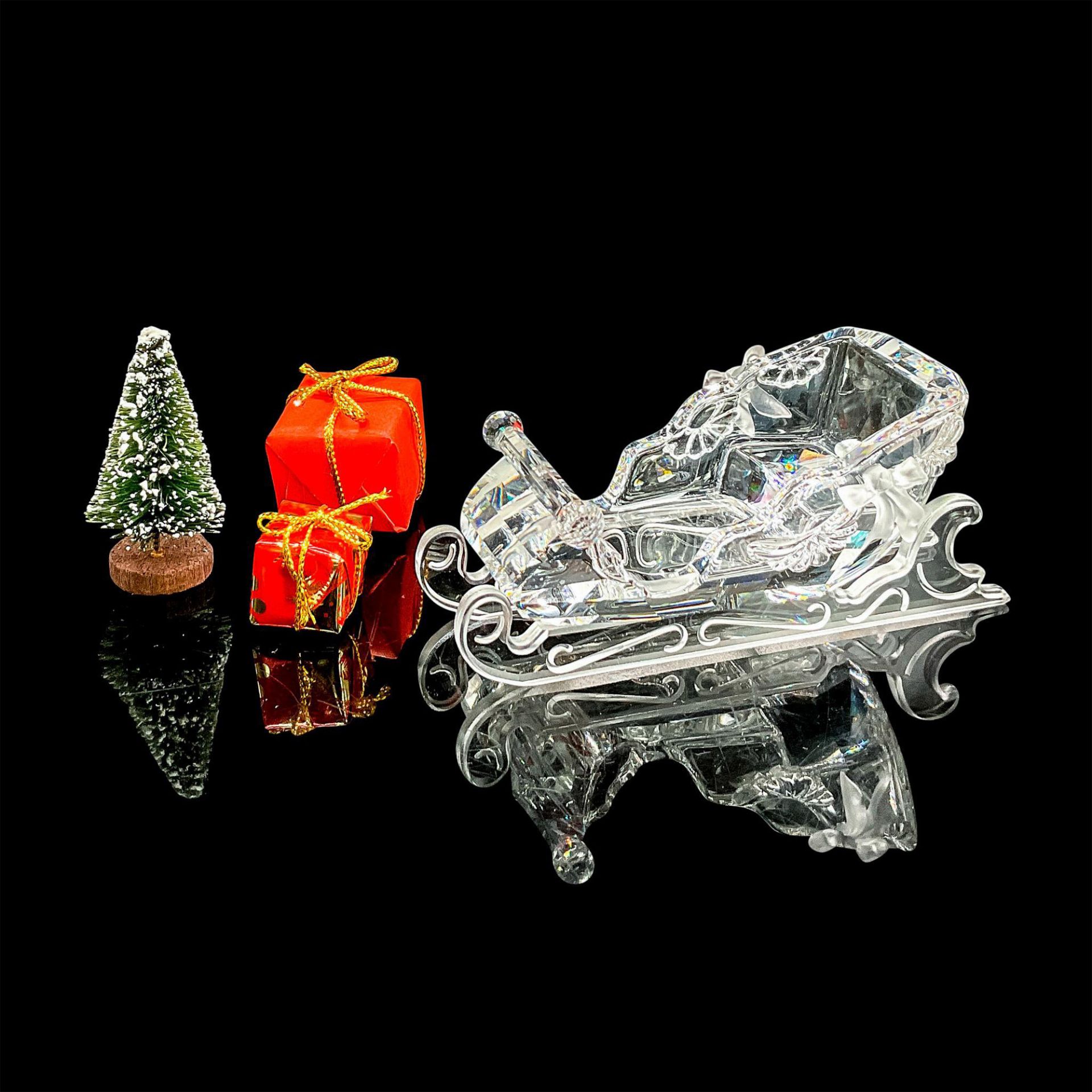 5pc Swarovski Crystal Figure, Christmas Sleigh, Iceberg Base - Image 7 of 12