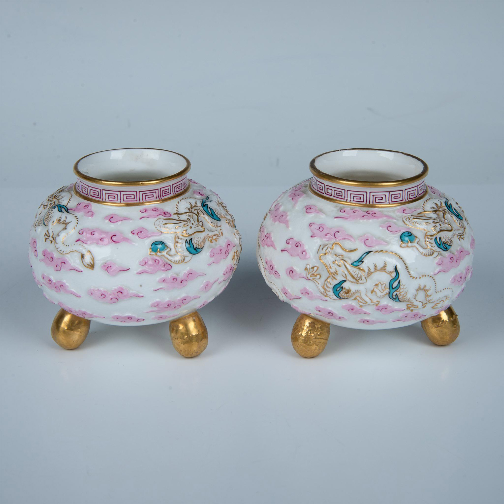 Pair of Copeland Porcelain Chinoiserie Enameled Vases - Image 2 of 5