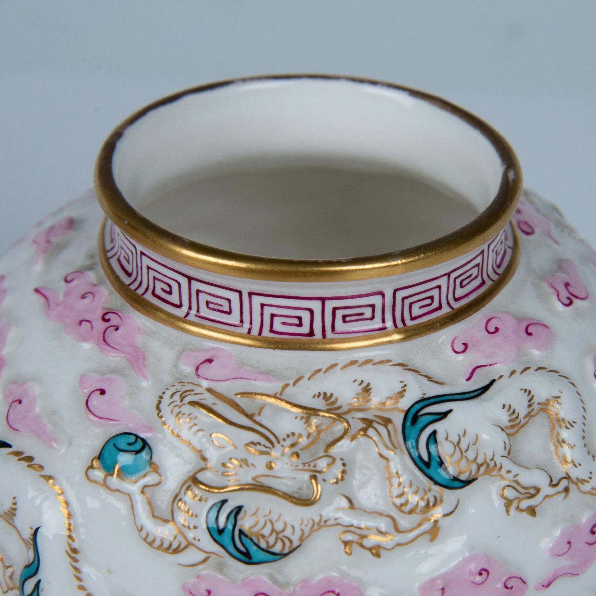 Pair of Copeland Porcelain Chinoiserie Enameled Vases - Image 3 of 5