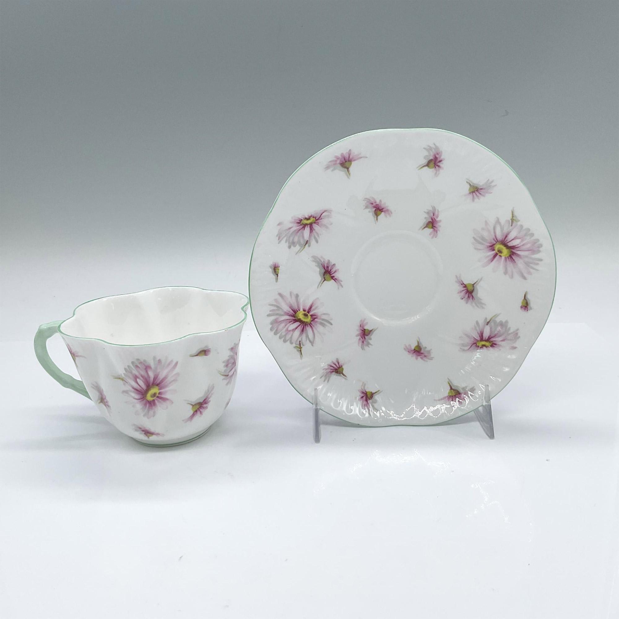 Shelley Fine Bone China Tea Cup and Saucer Set - Image 2 of 3