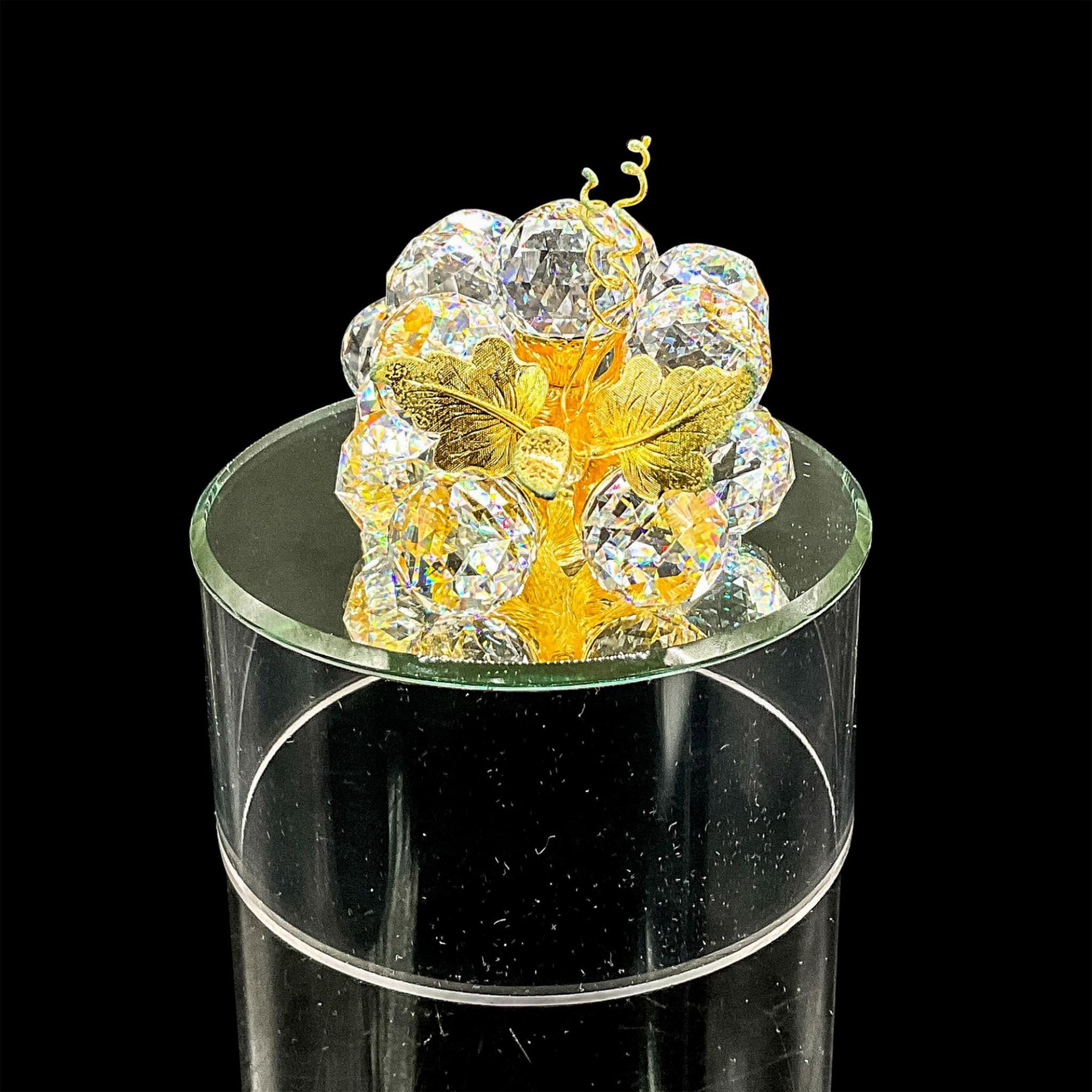 Swarovski Crystal Figurine, Small Grapes on Gold + Base - Image 3 of 5