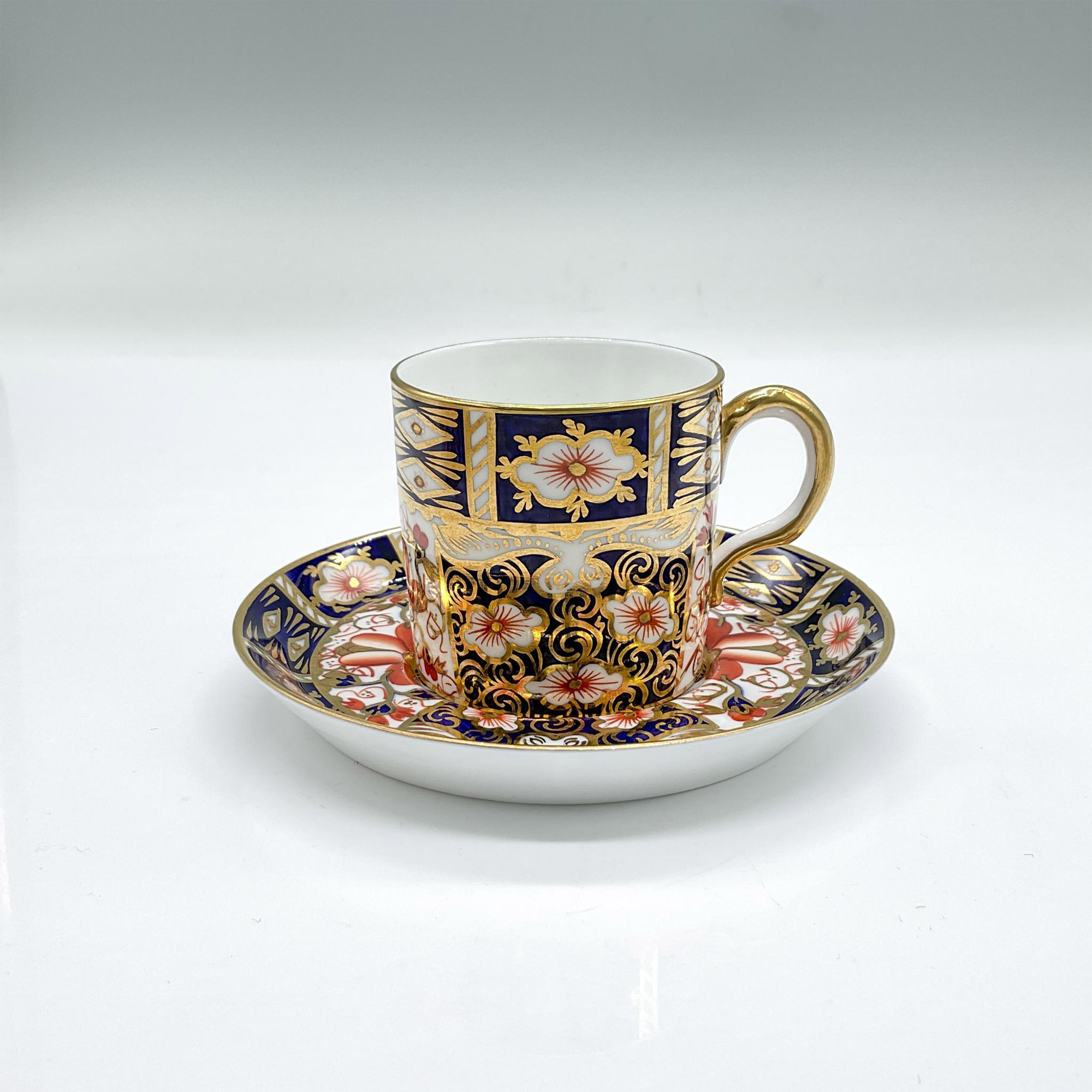 12pc Royal Crown Derby Demitasse Cups and Saucers - Image 3 of 7