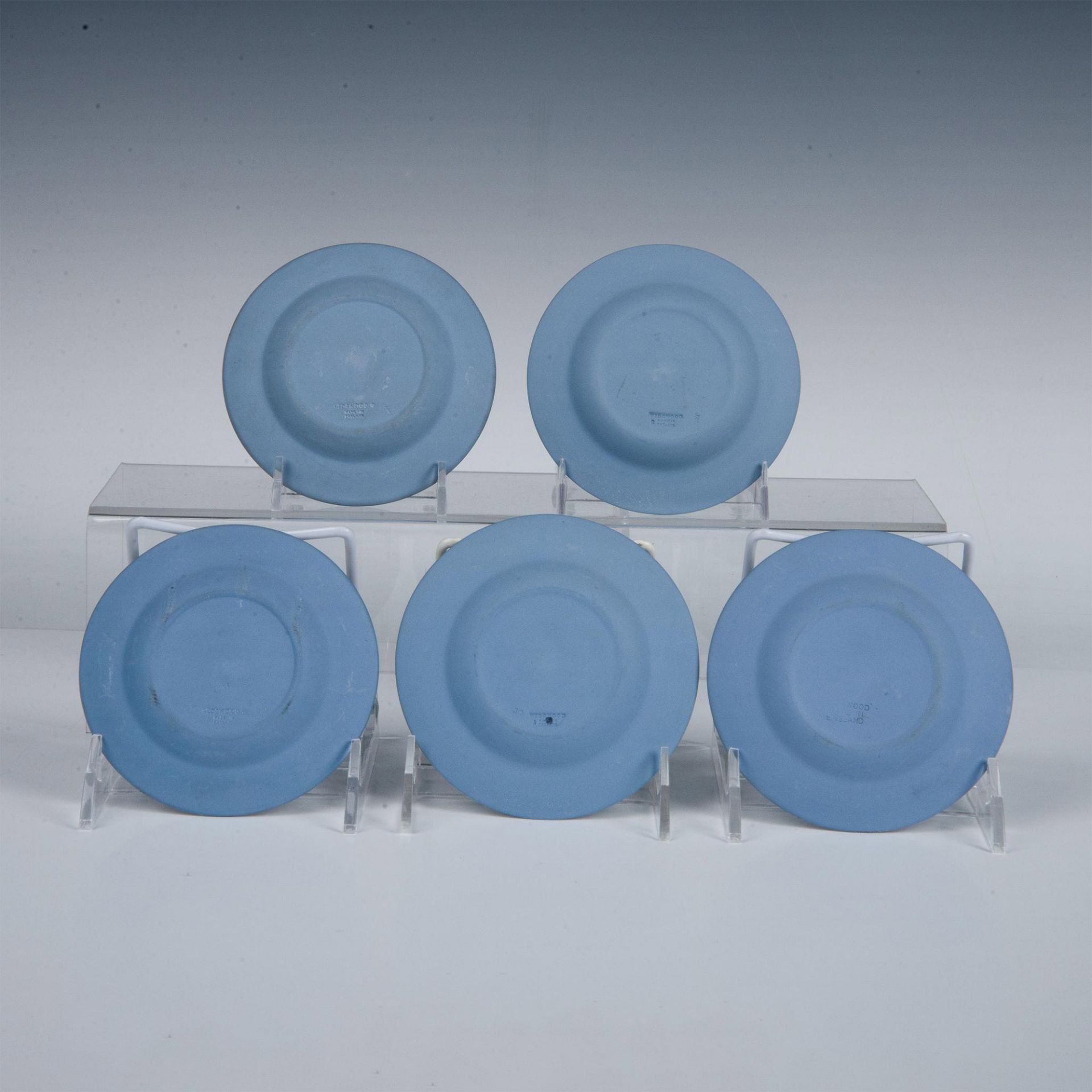 5pc Wedgwood Pale Blue Jasperware Plaques - Image 2 of 5