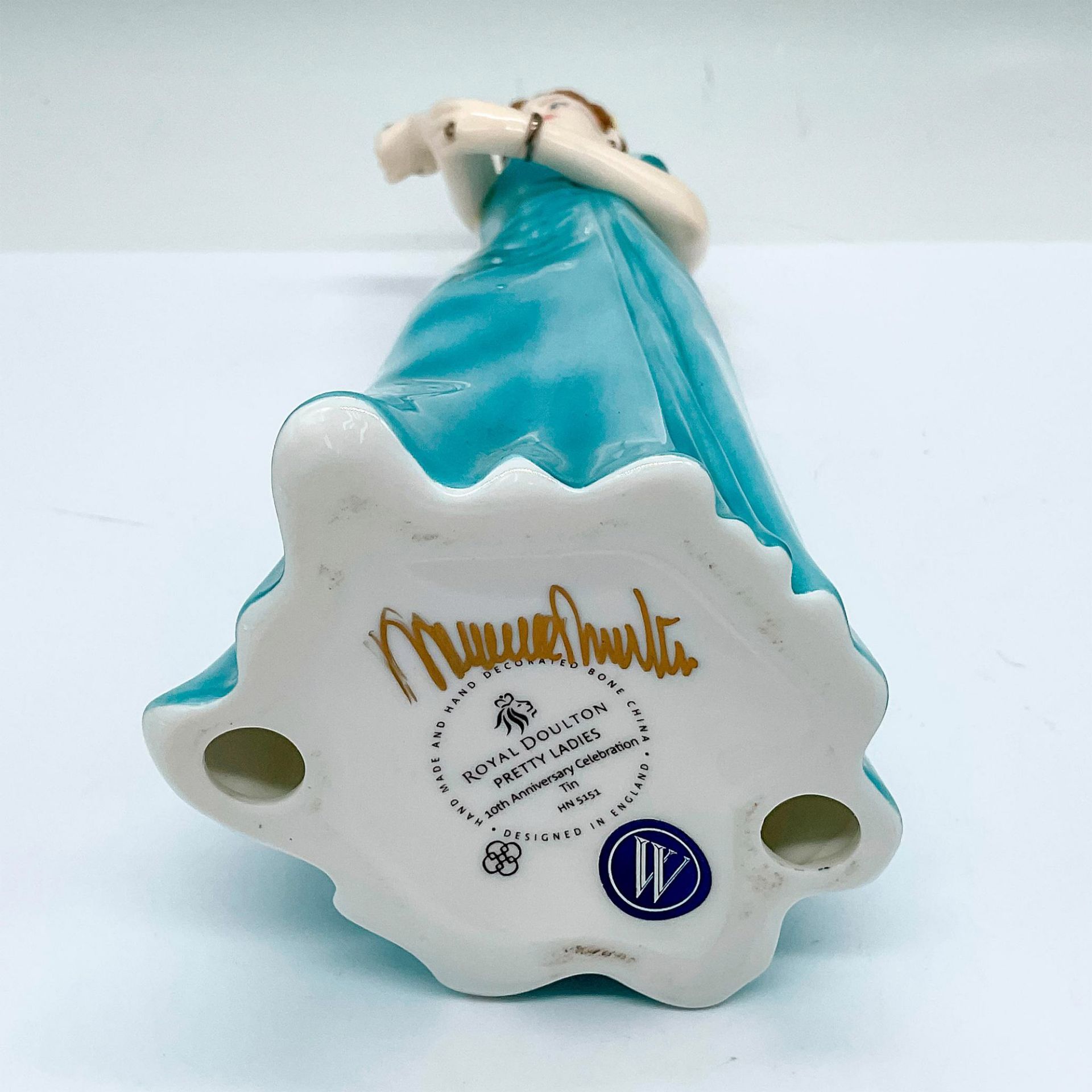 10th Anniversary (Tin) - HN5151 - Royal Doulton Figurine - Image 3 of 3