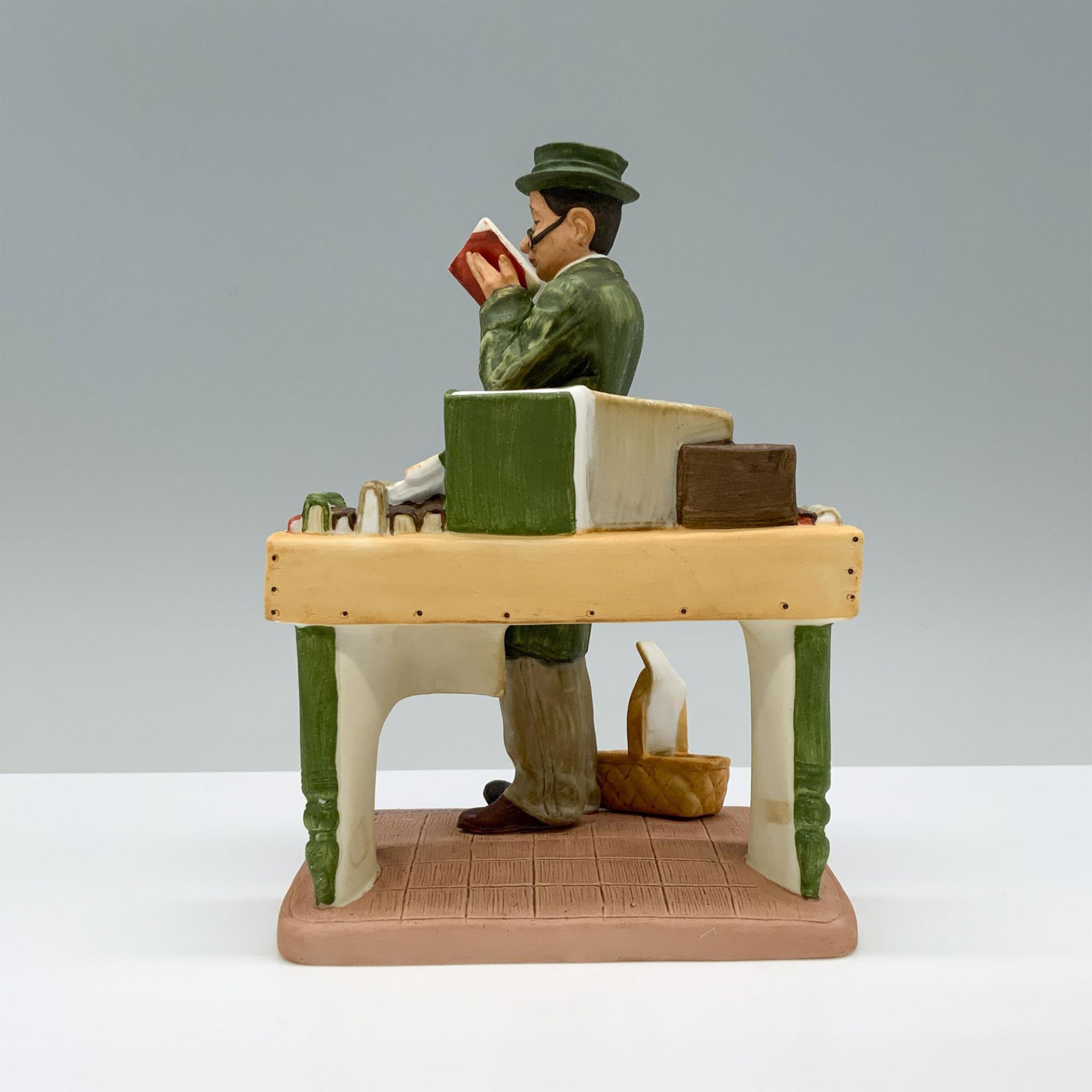Norman Rockwell Figurine, Bookworm - Bild 2 aus 3