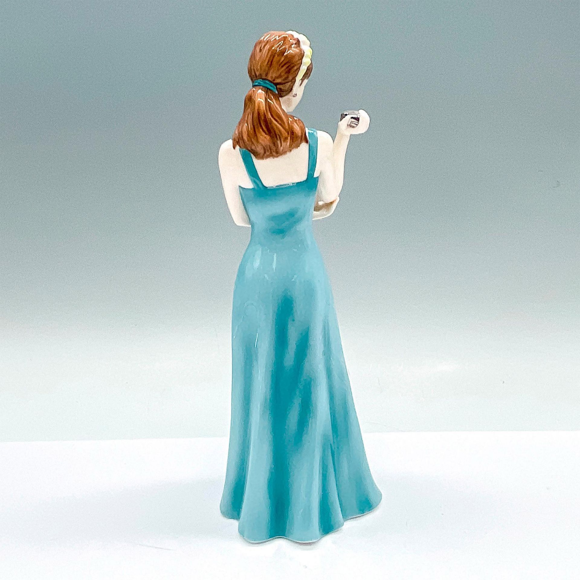 10th Anniversary (Tin) - HN5151 - Royal Doulton Figurine - Bild 2 aus 3