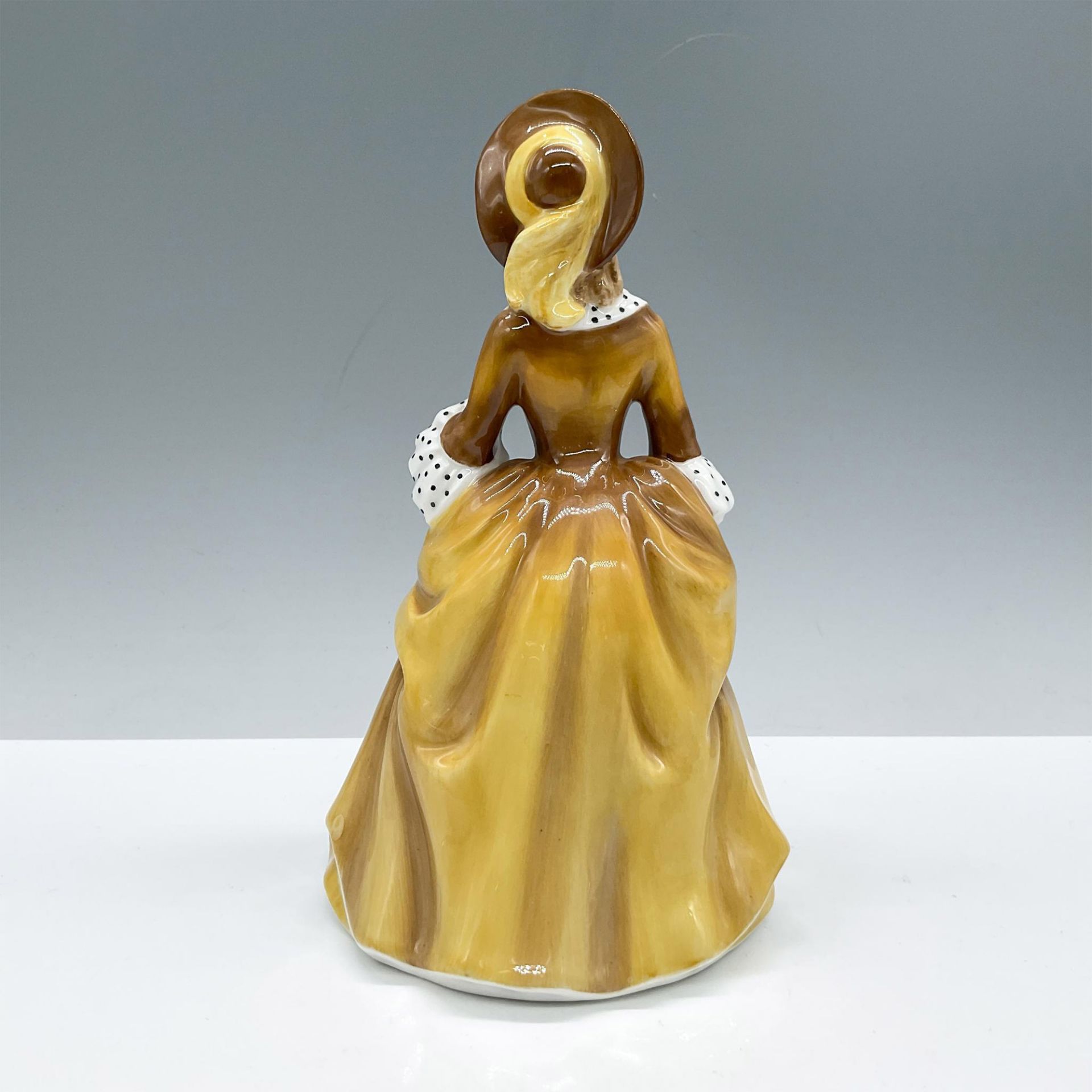 Sandra - HN2275 - Royal Doulton Figurine - Image 2 of 3