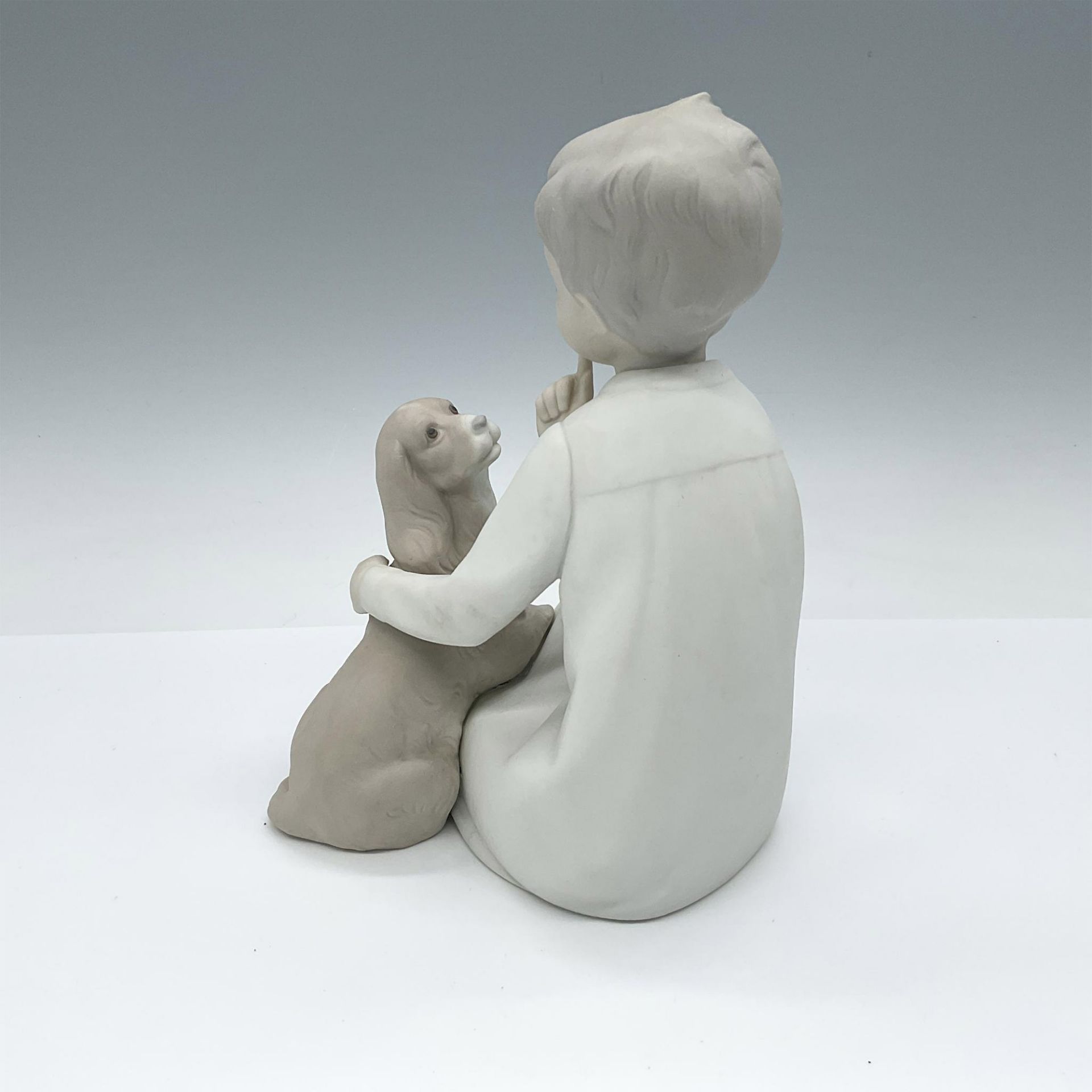Boy with Dog 1014522 - Lladro Porcelain Figurine - Bild 2 aus 3