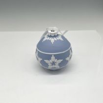 Wedgwood Porcelain Tree Ornament, Snowflake