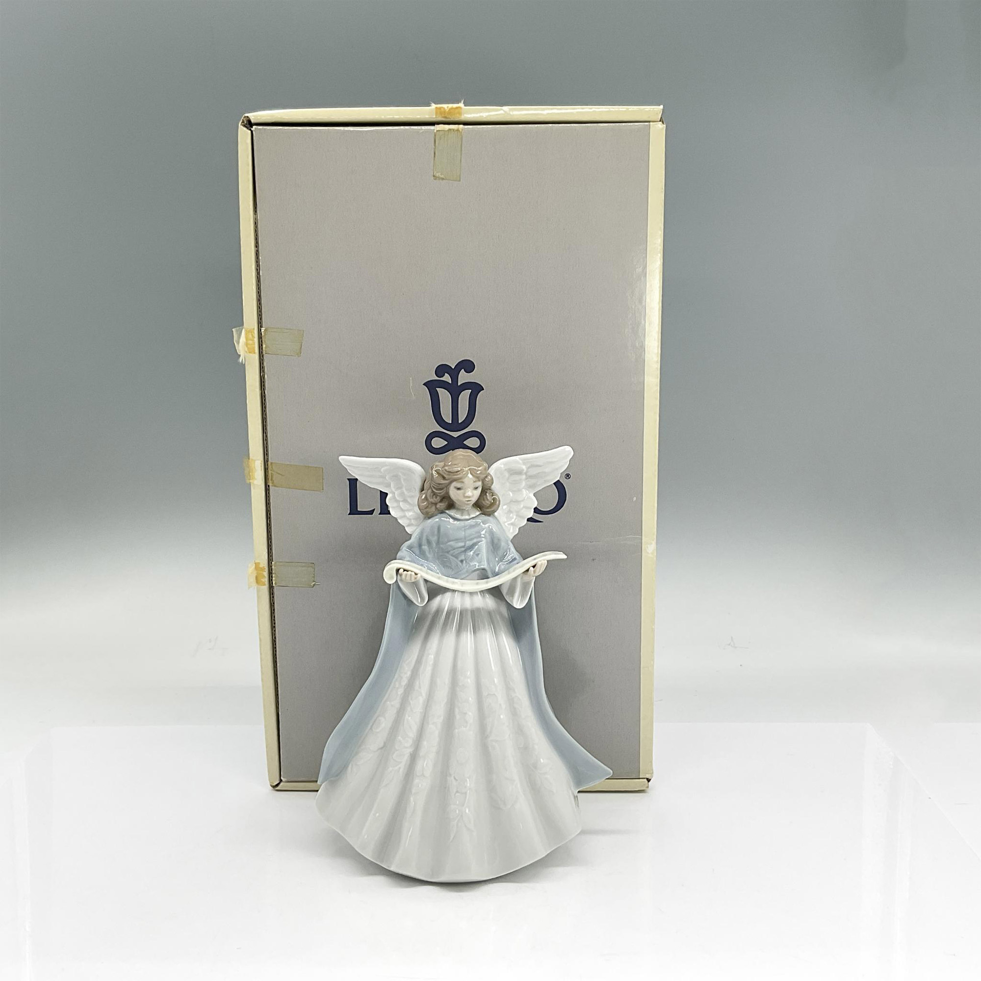 Tree Topper Angel 1005875 - Lladro Porcelain Figurine - Image 4 of 4