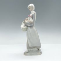 Girl with Cockrel 1014591 - Lladro Porcelain Figurine