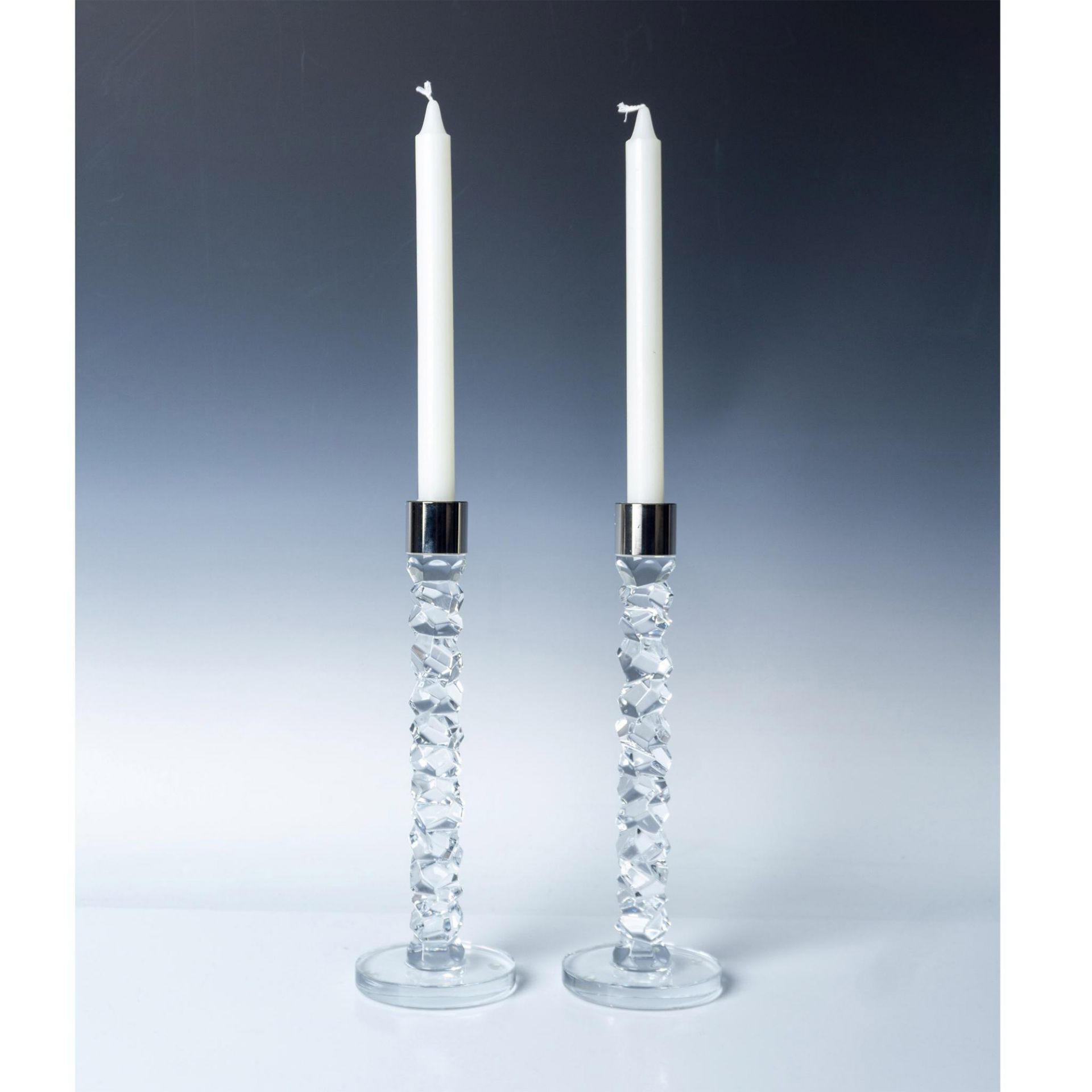 Pair of Orrefors Crystal Candle Sticks, Carat Pattern - Bild 3 aus 4