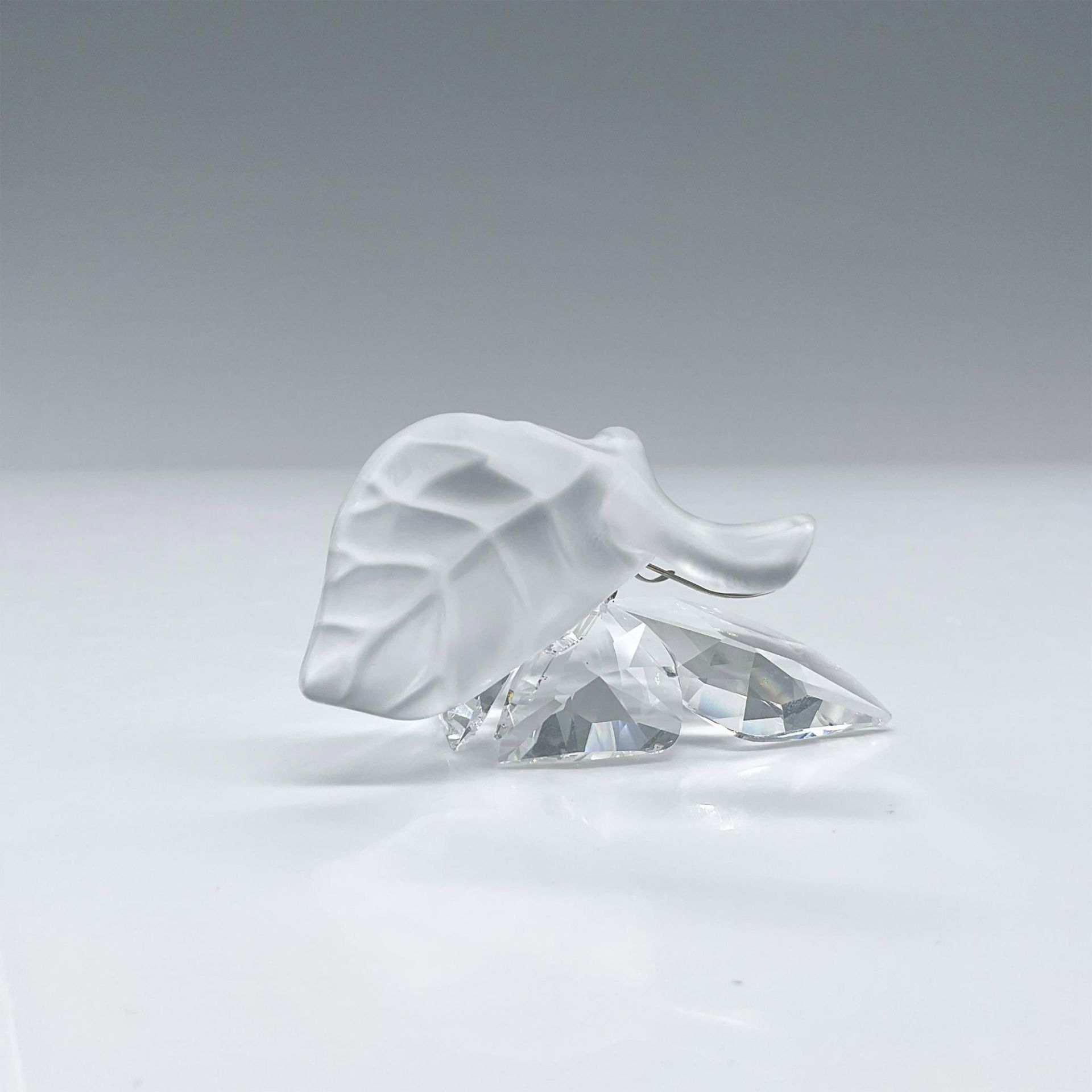 Swarovski Crystal Figurine, Butterfly on Leaf - Image 3 of 4