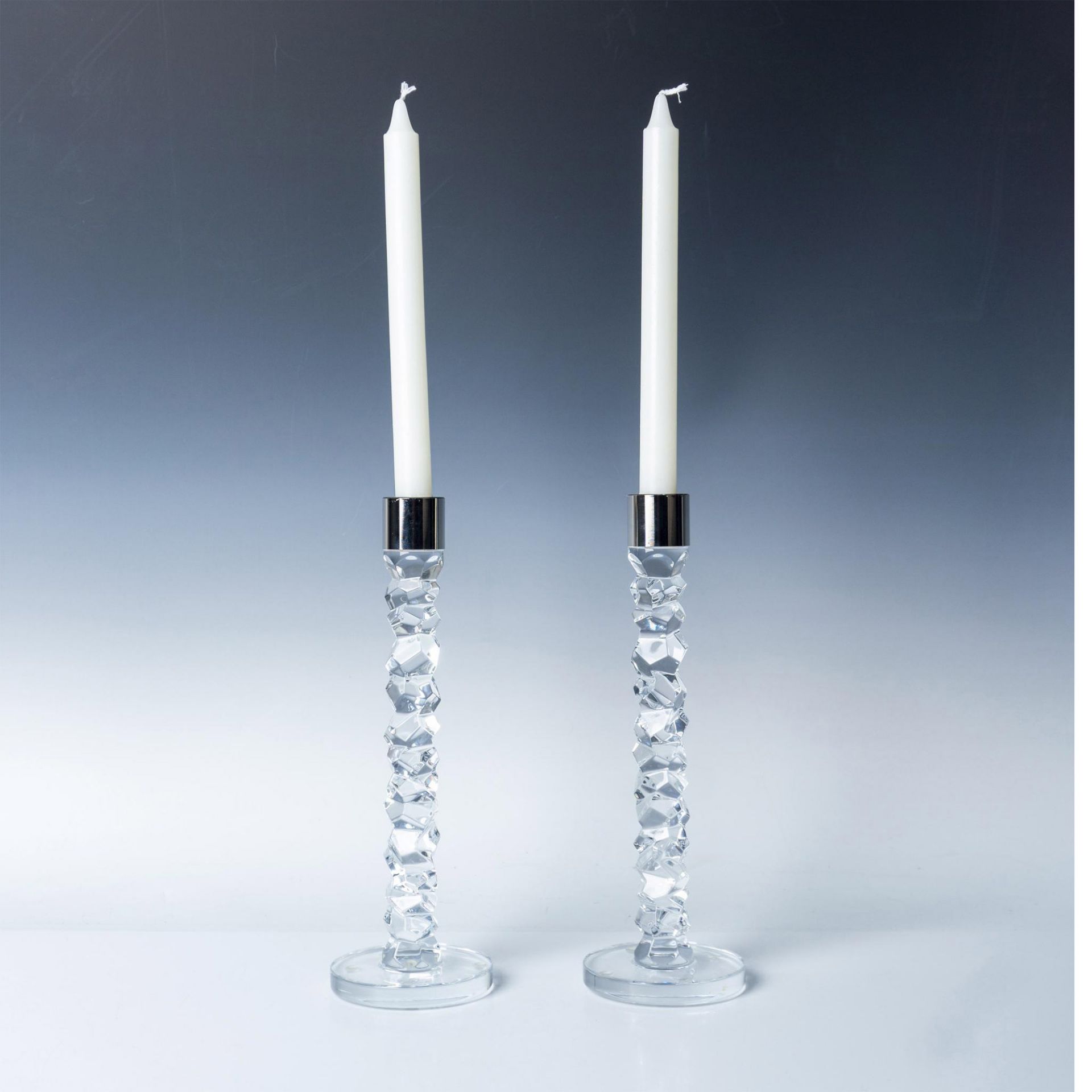 Pair of Orrefors Crystal Candle Sticks, Carat Pattern - Bild 2 aus 4