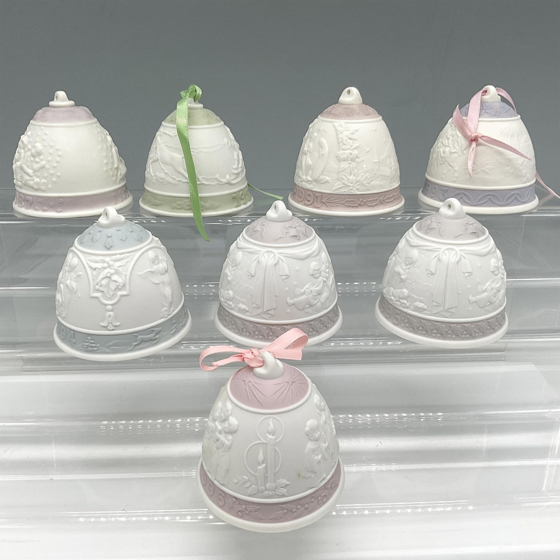 8pc Lladro Porcelain Annual Bell Ornaments - Bild 2 aus 4