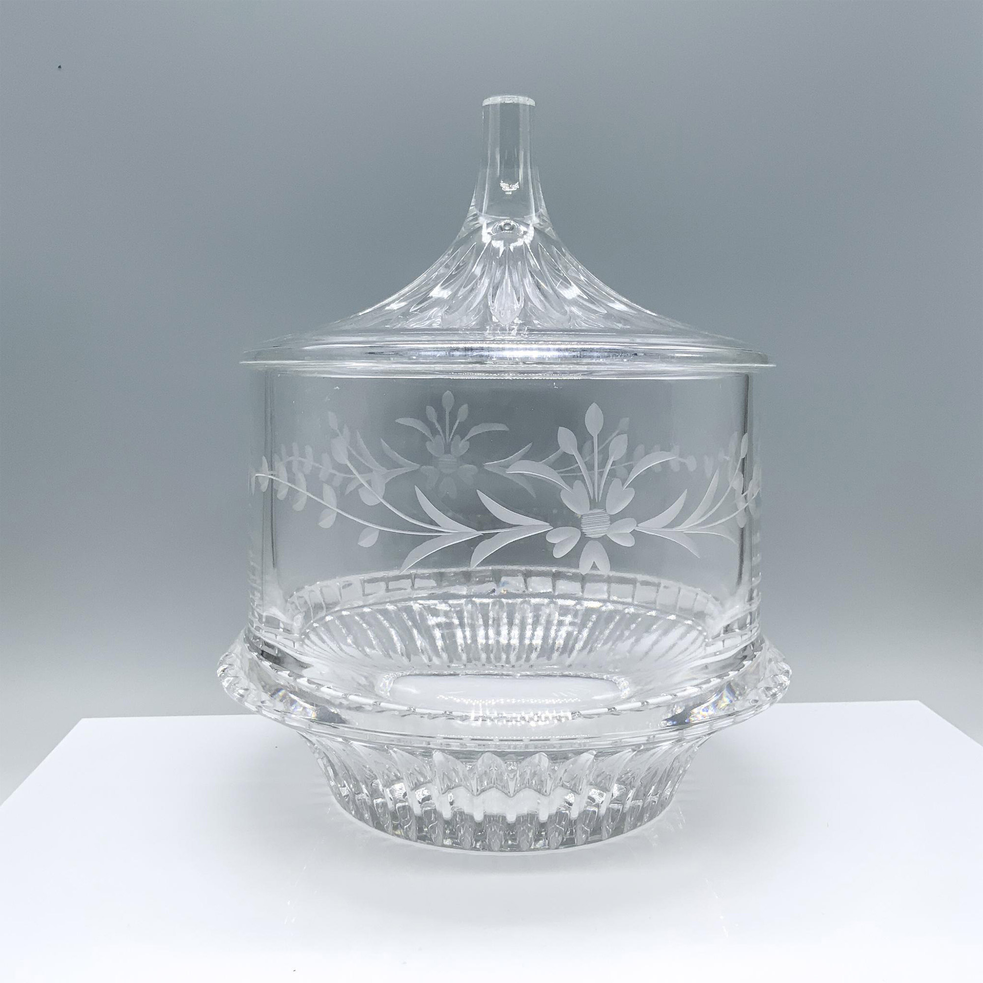 Crystal Punch Bowl and Lid - Image 2 of 3