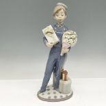 Special Delivery 1005783 - Lladro Porcelain Figurine
