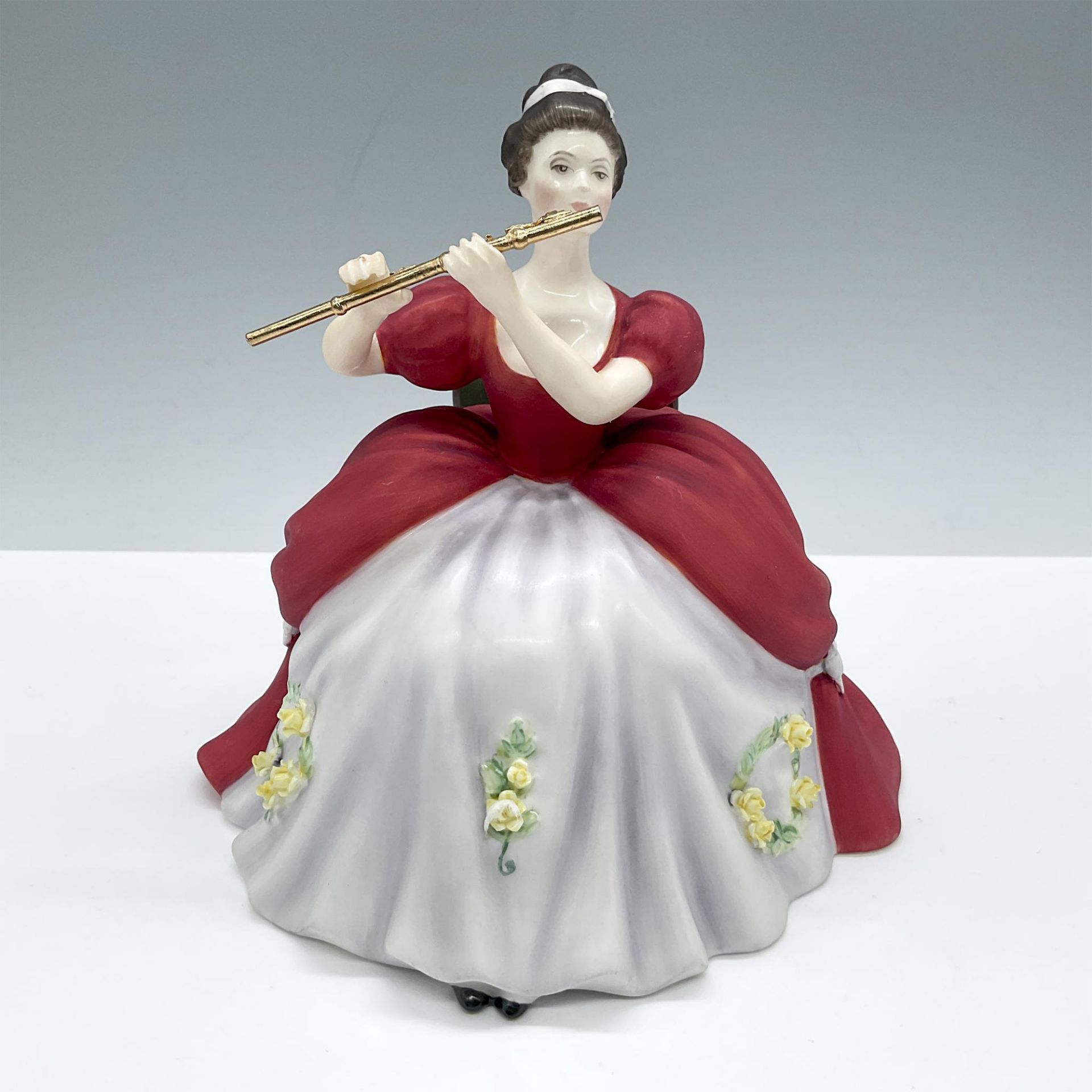 Flute - HN2483 - Royal Doulton Figurine