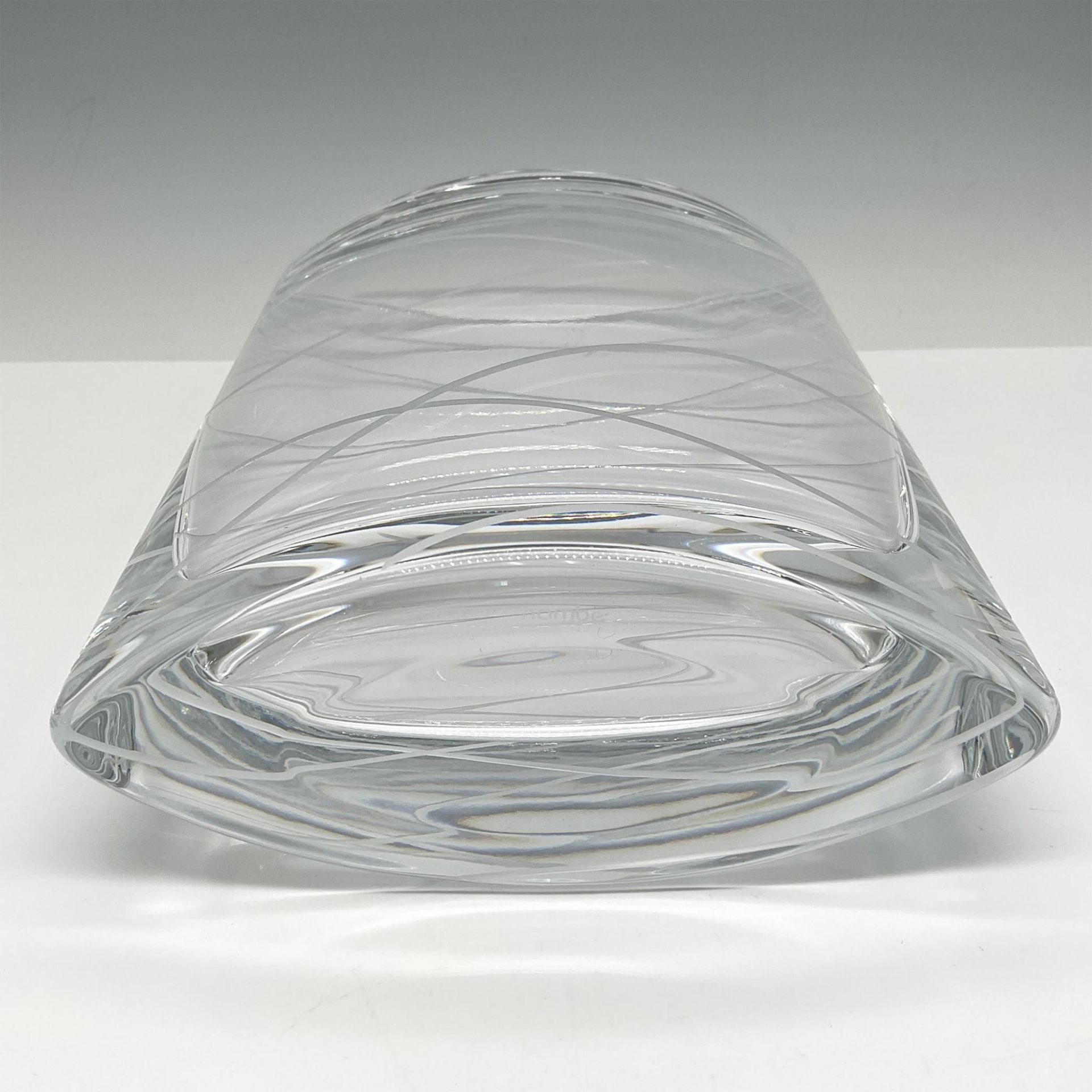 Nambe' Crystal Vase, Wave - Image 3 of 4