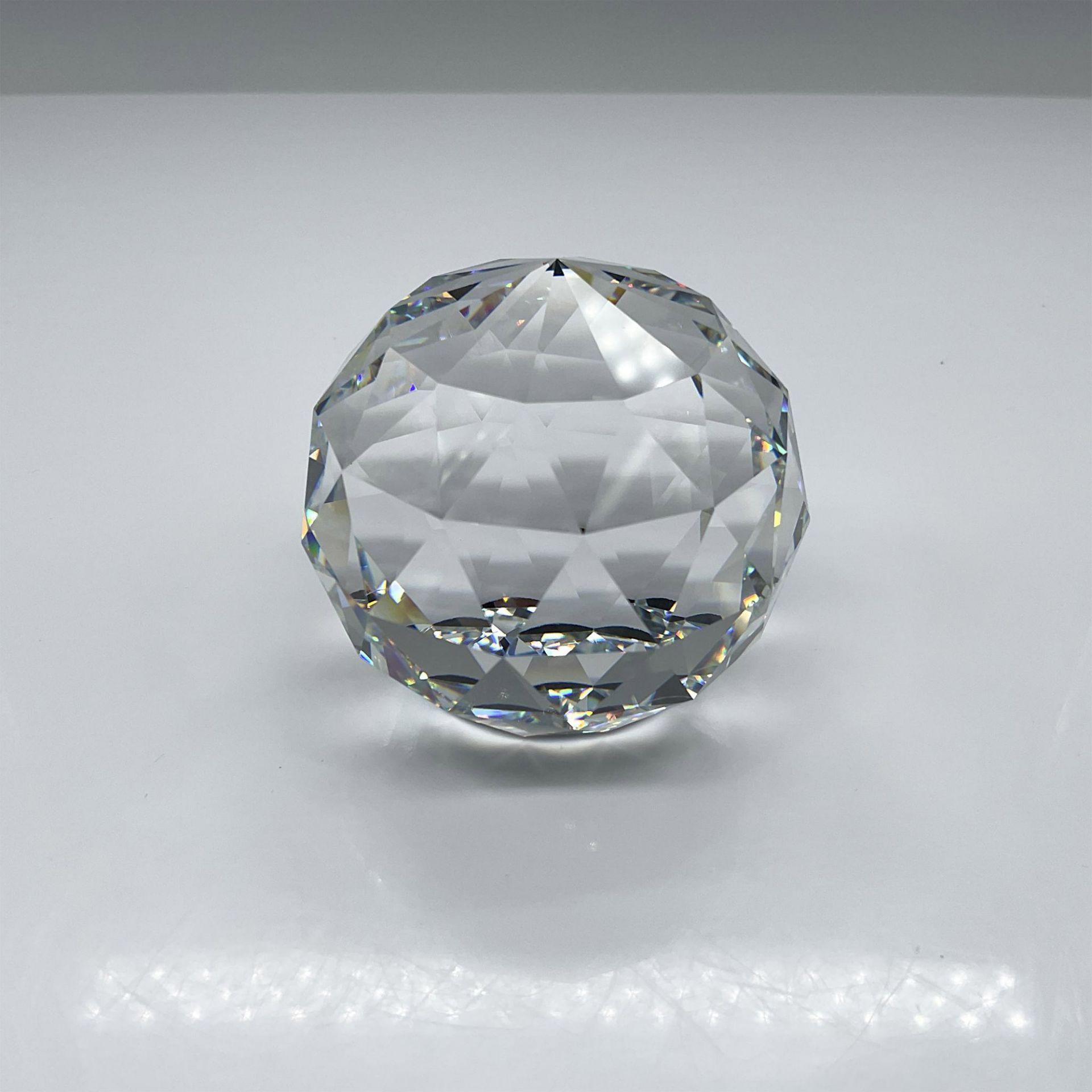 Swarovski Crystal Paperweight, Round Ball - Bild 2 aus 4
