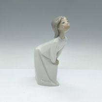 Kissing Girl - Nao by Lladro Porcelain Figurine