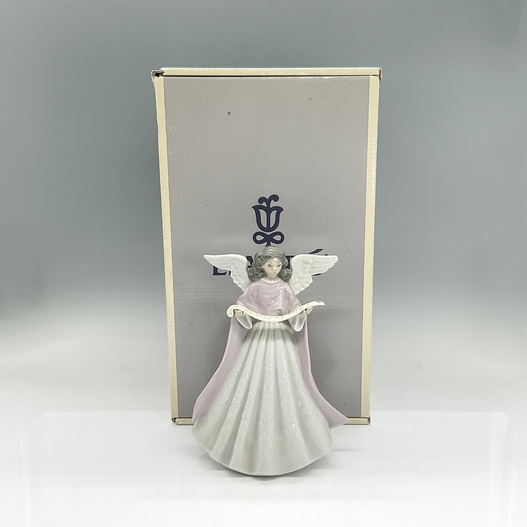 Tree Topper Angel 1005962 - Lladro Porcelain Figurine - Image 4 of 4