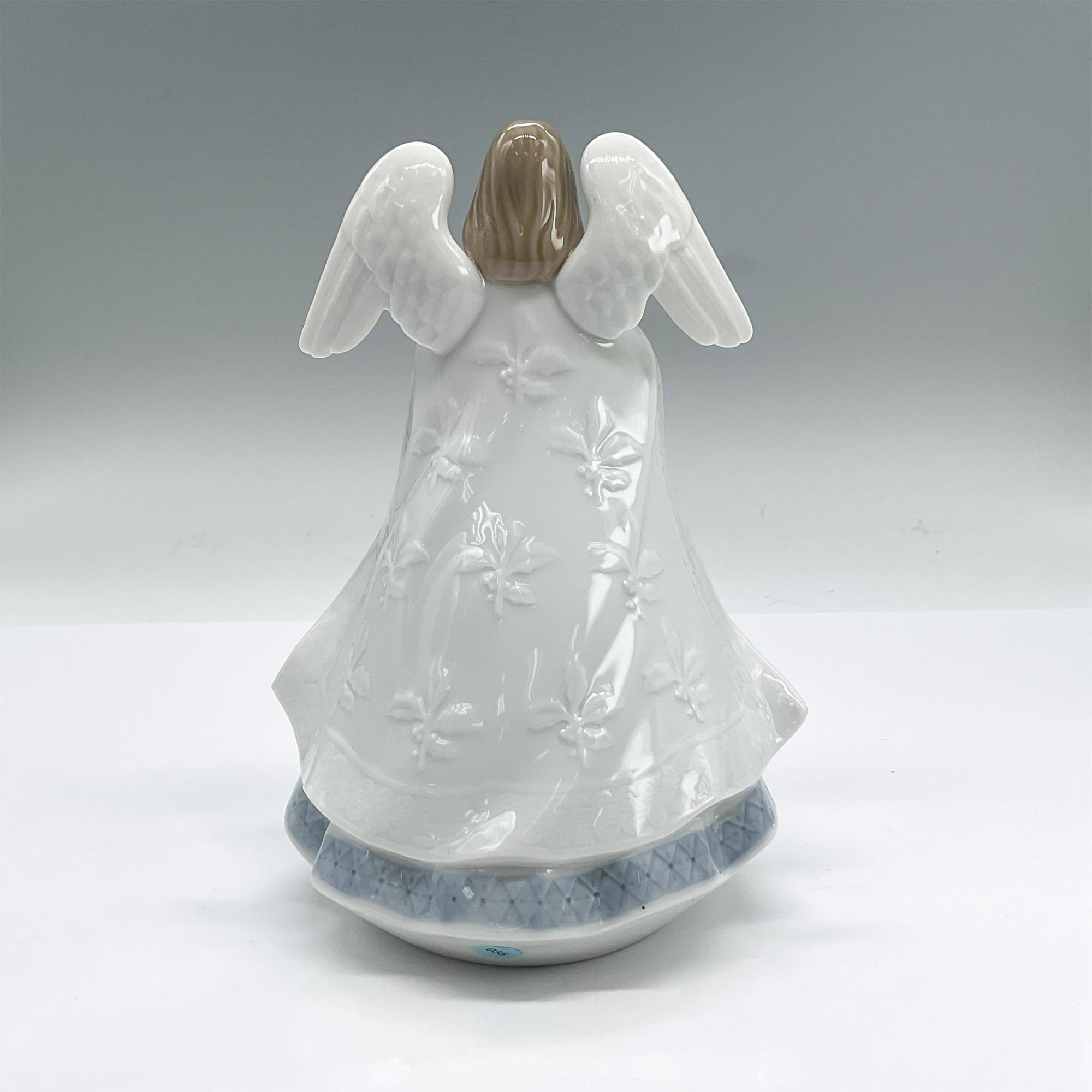 Tree Topper Angelic Melody 1005963 - Lladro Porcelain Figurine - Image 2 of 4