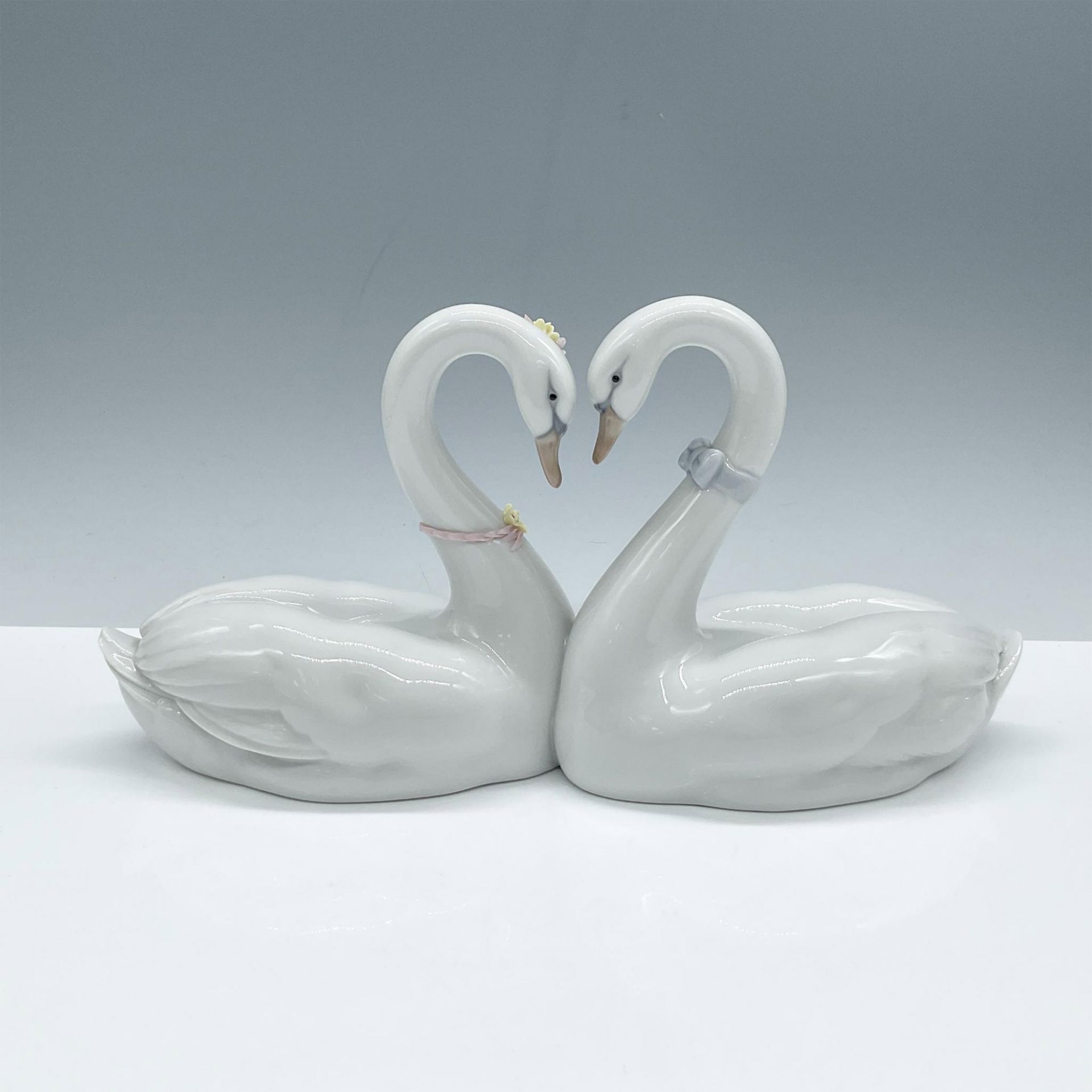 Endless Love 1006585 - Lladro Porcelain Figurine - Bild 2 aus 3