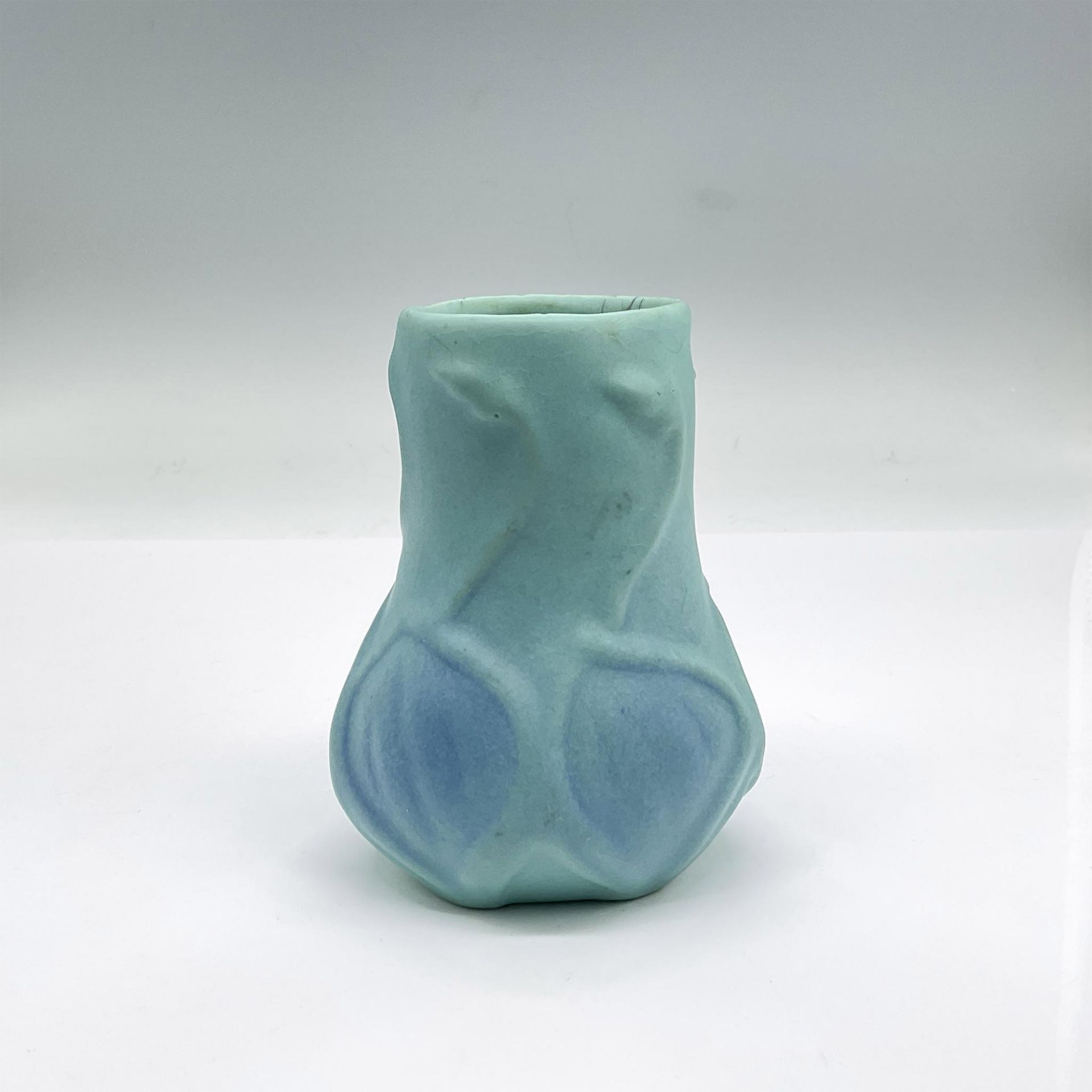 Van Briggle Pottery Small Vase, Leaves