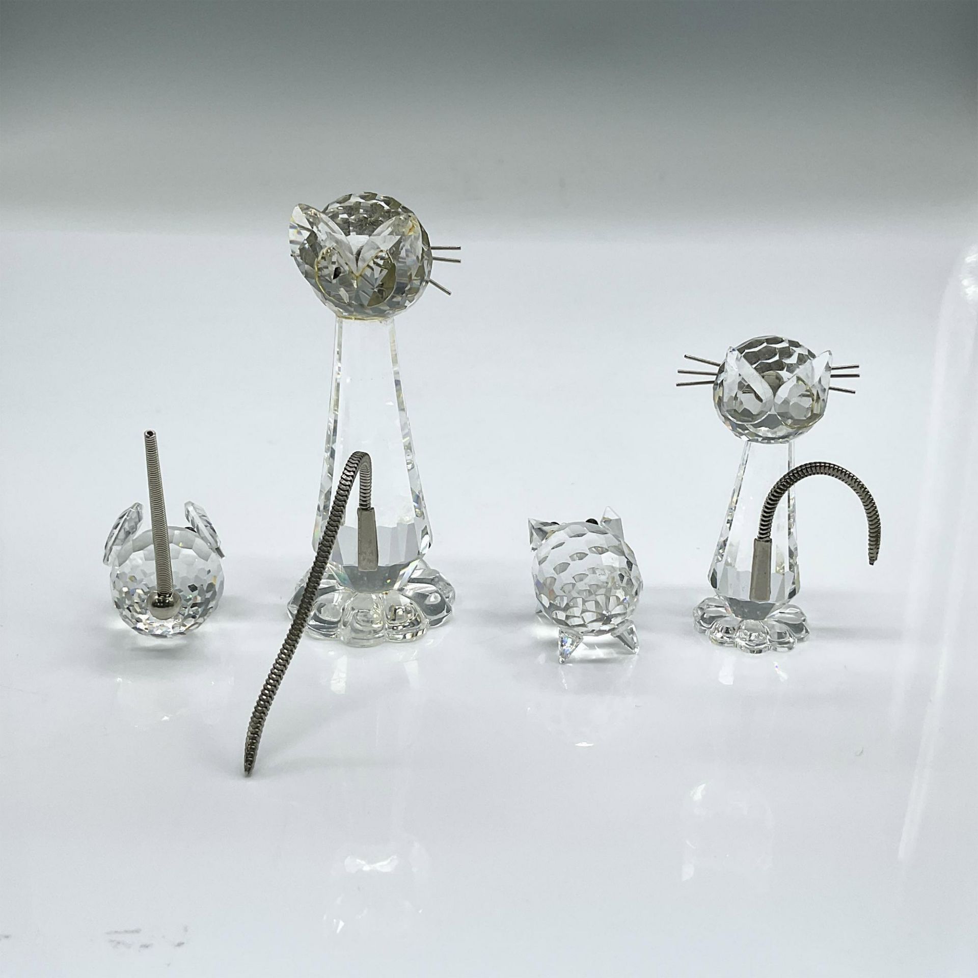 4pc Swarovski Crystal Figurines, Cats, Mouse and Pig - Bild 2 aus 3