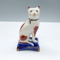 Staffordshire Figurine, Seated Cat