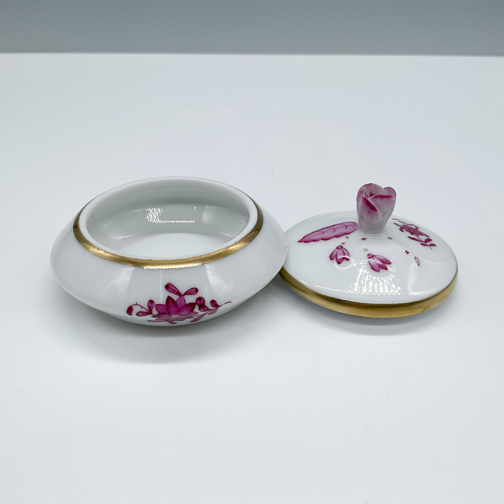 Herend Lidded Treasure Box, Rose Pink Bouquet 6027 - Image 3 of 4