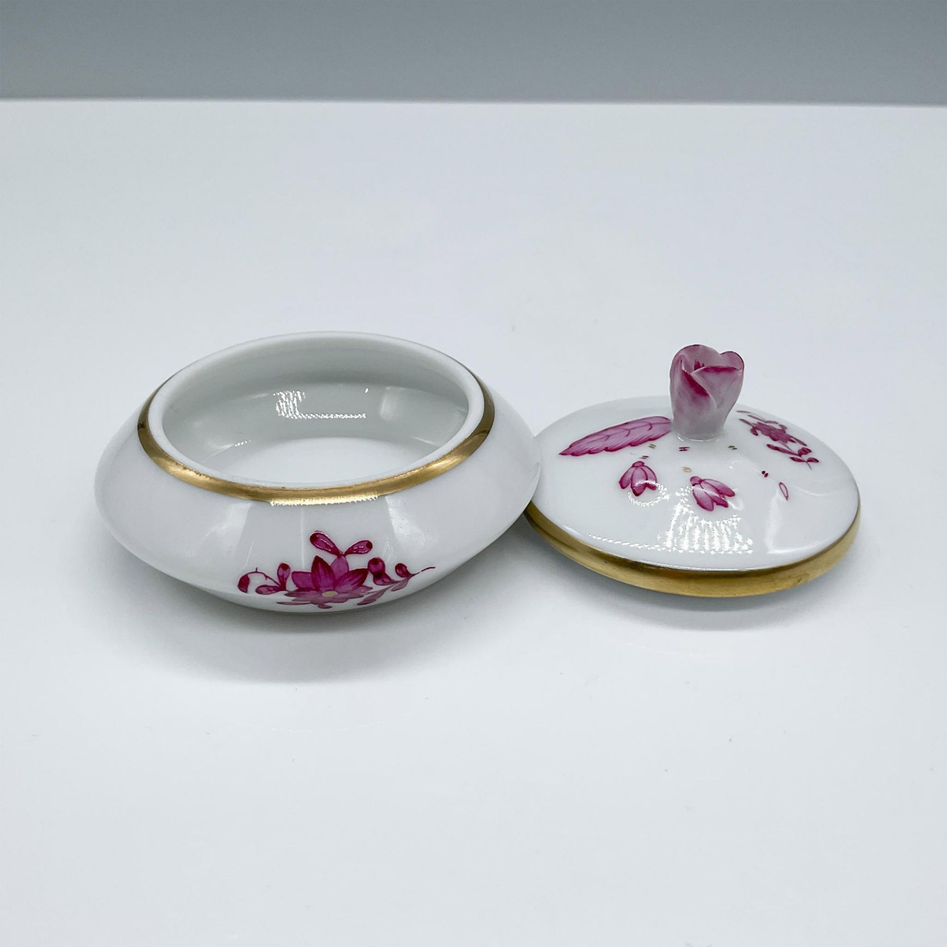 Herend Lidded Treasure Box, Rose Pink Bouquet 6027 - Image 3 of 4