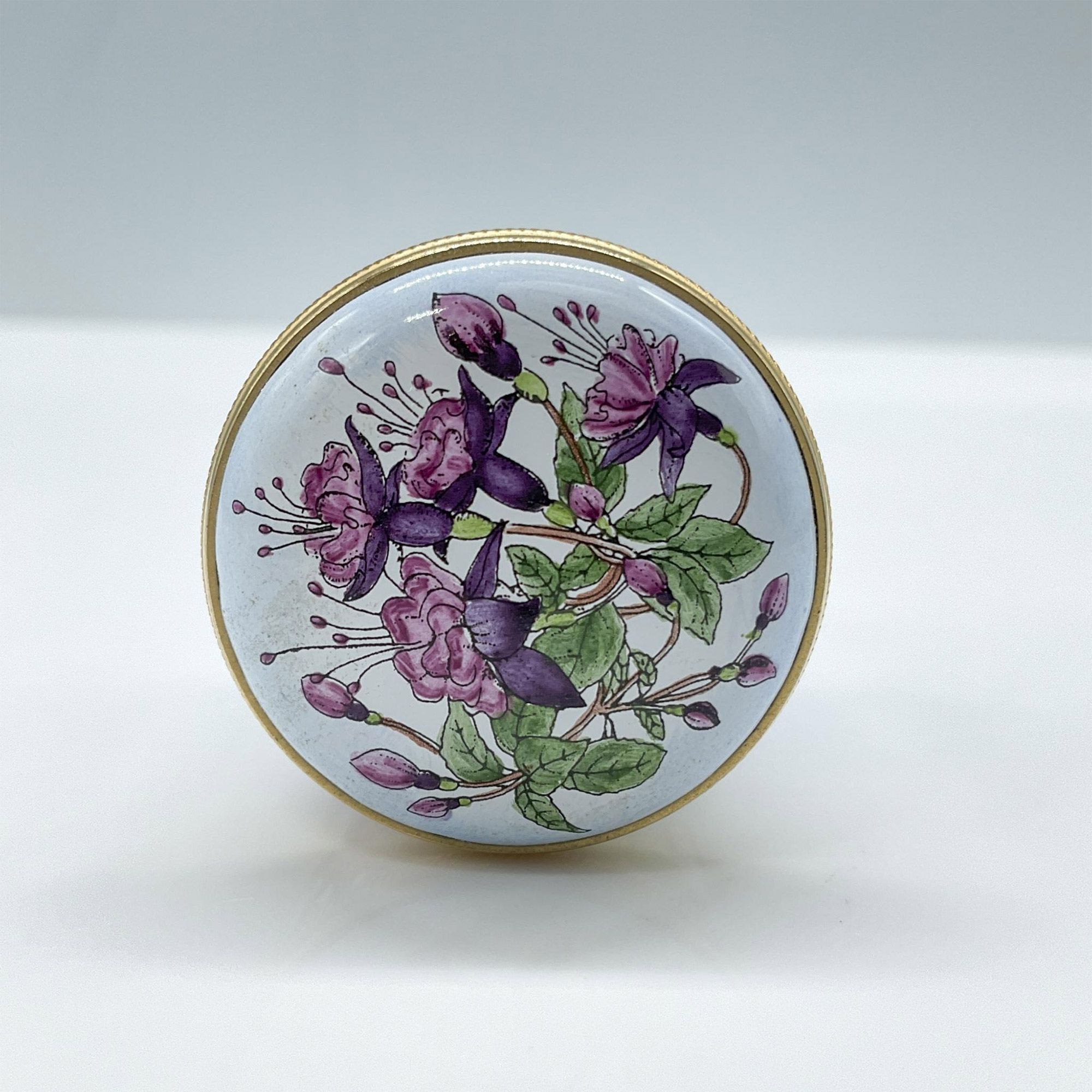 Staffordshire Enamel Treasure Box, Violet Flowers - Image 2 of 4